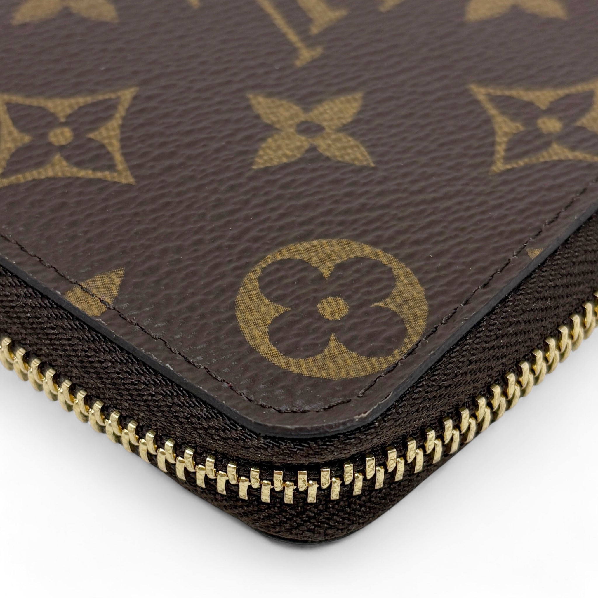 Louis Vuitton Fuschia Clemence Wallet