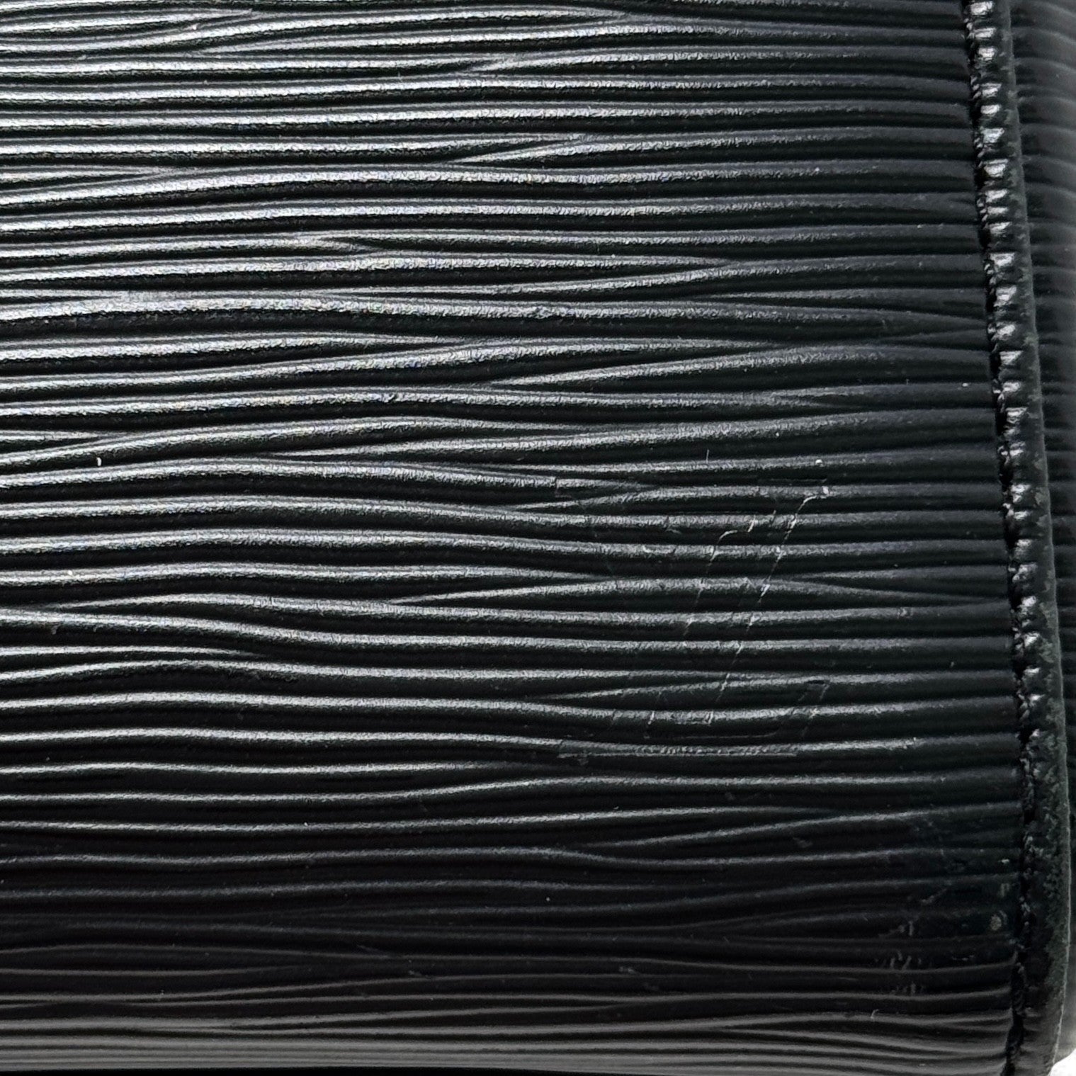 Louis Vuitton Black Epi Brea MM