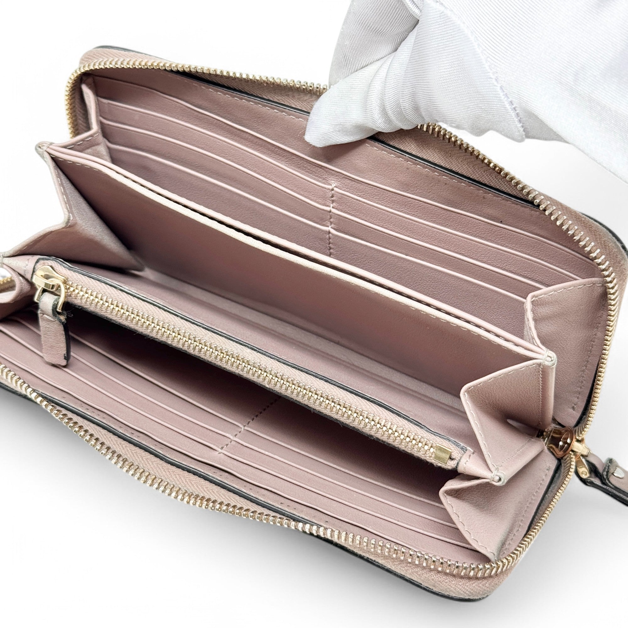 Valentino Nude Rockstud Zip Wallet