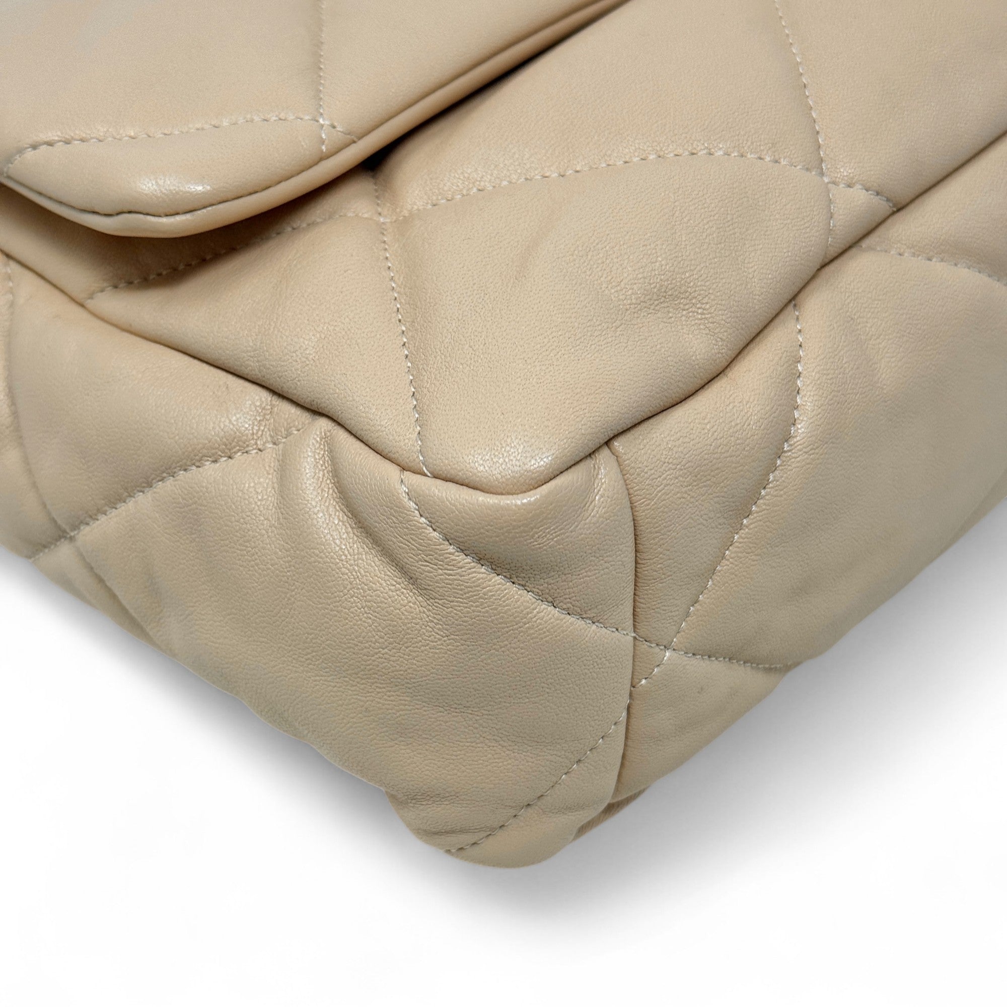 Chanel 19 Beige Medium Flap