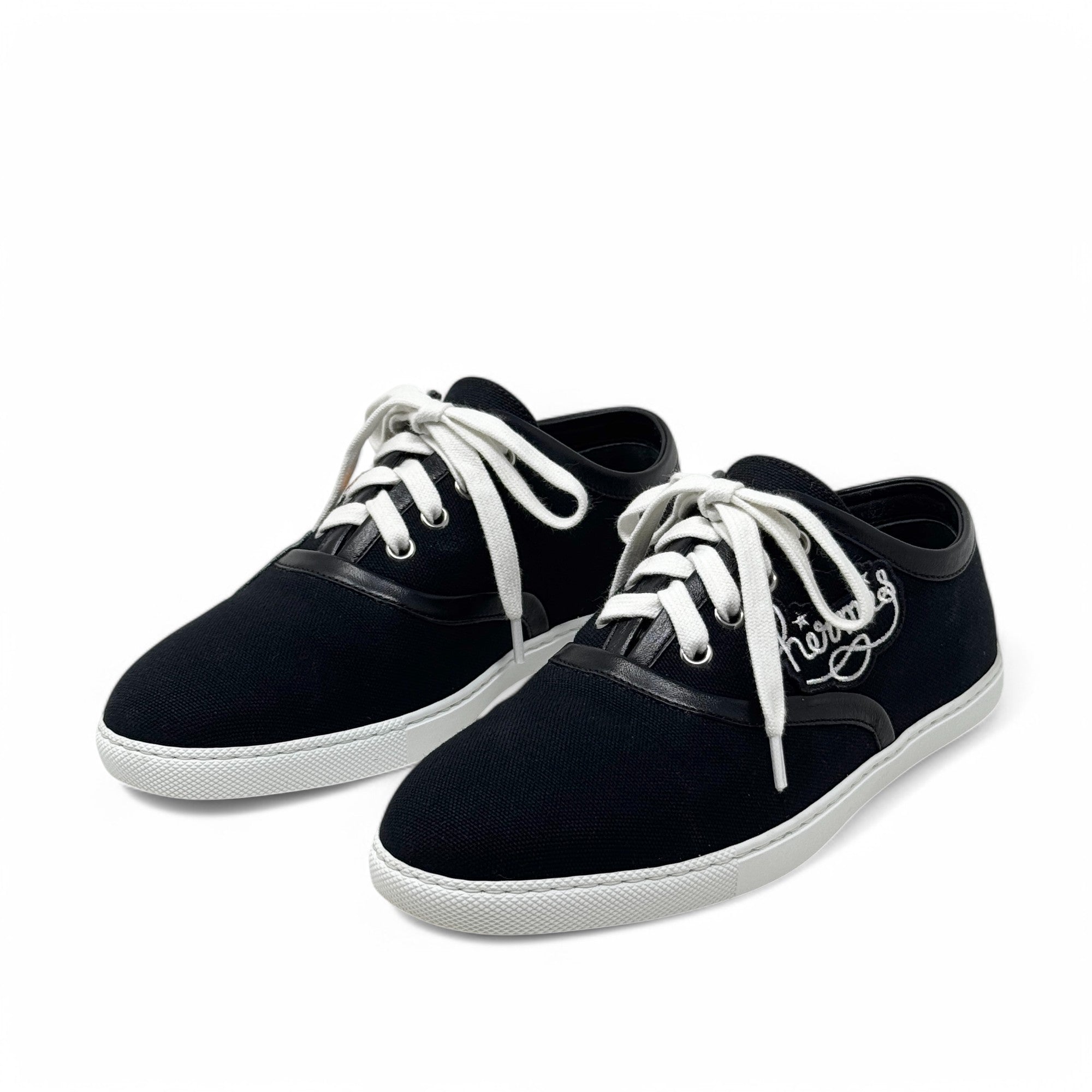Hermes Noir Innocent Sneakers 37