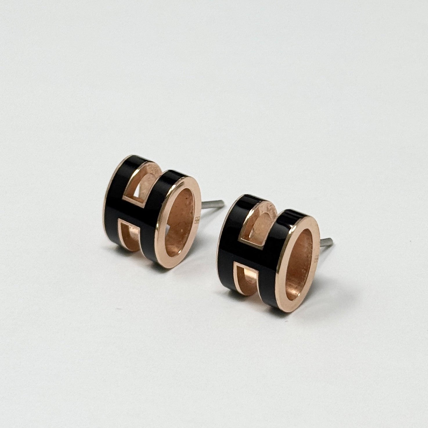 Hermes Noir Pop H Stud Earrings