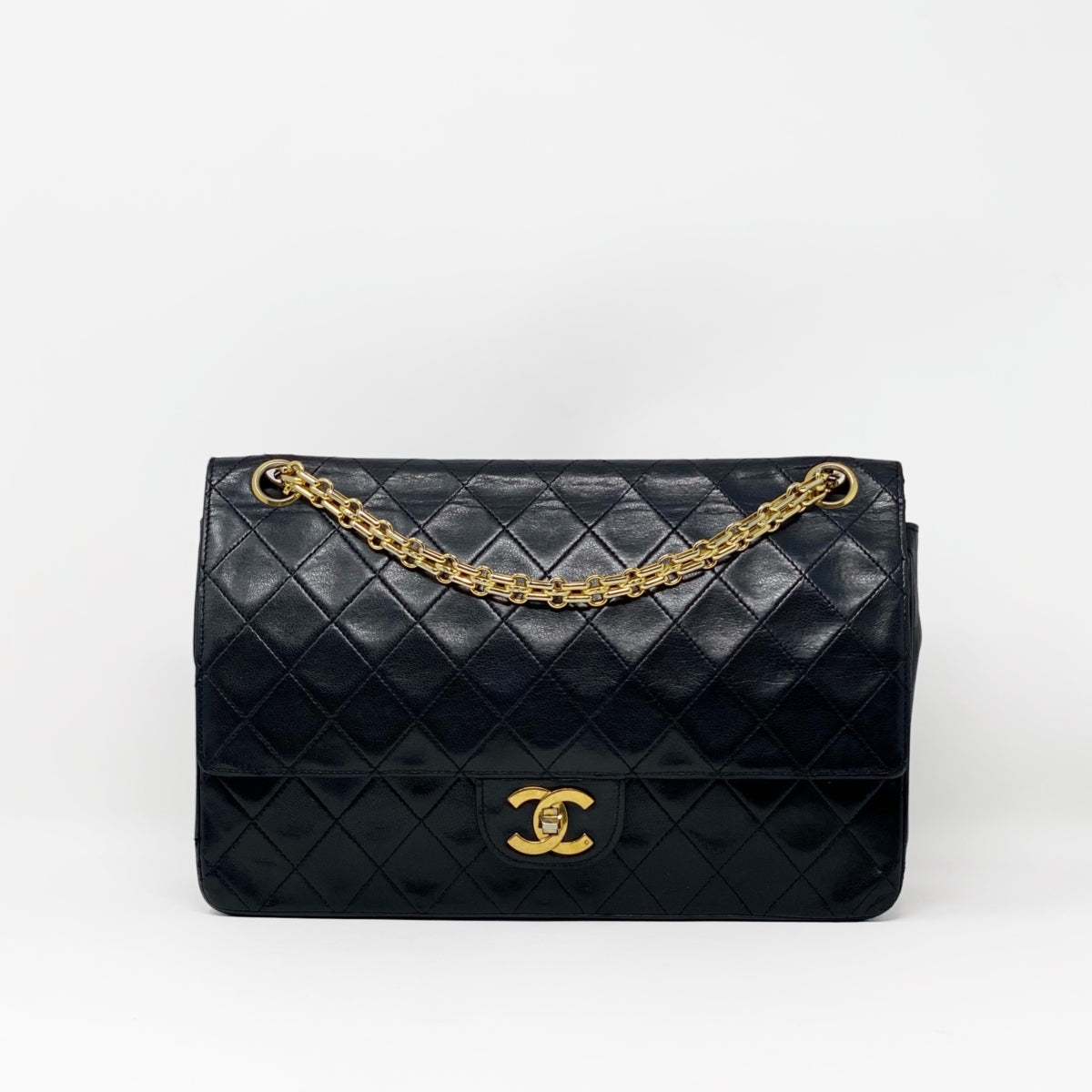 Chanel Black Vintage Medium Flap