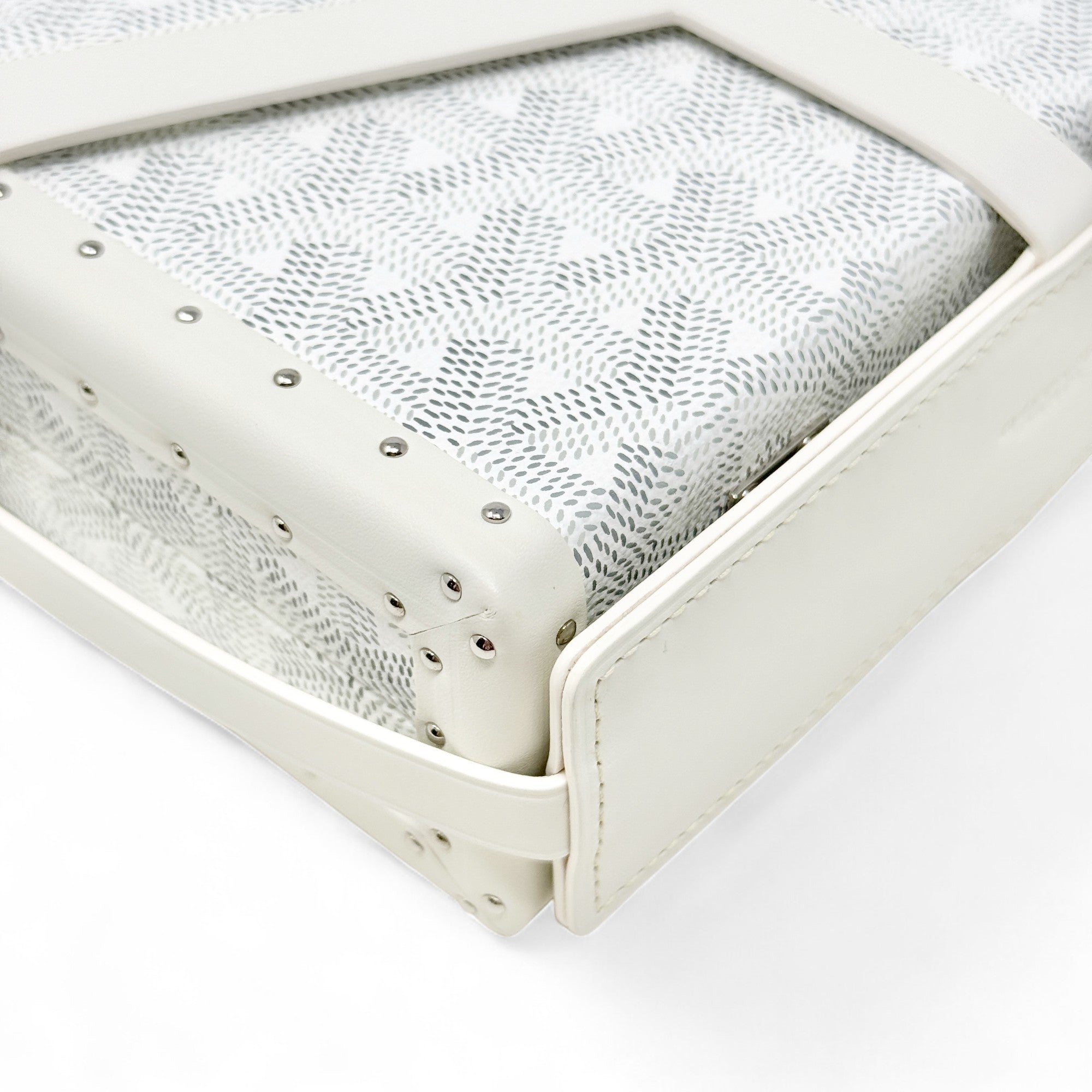 Goyard White Minaudière Trunk Bag