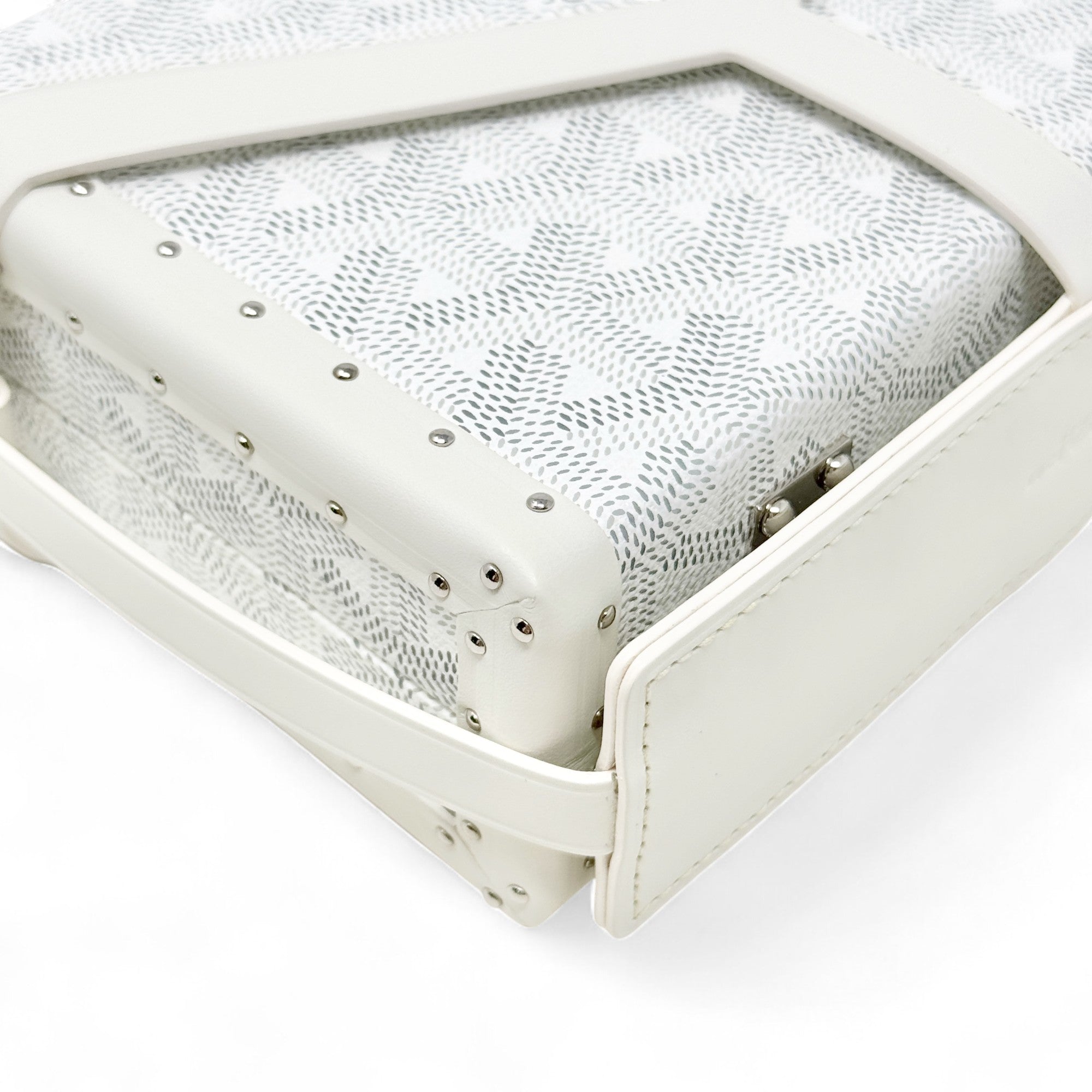 Goyard White Minaudière Trunk Bag