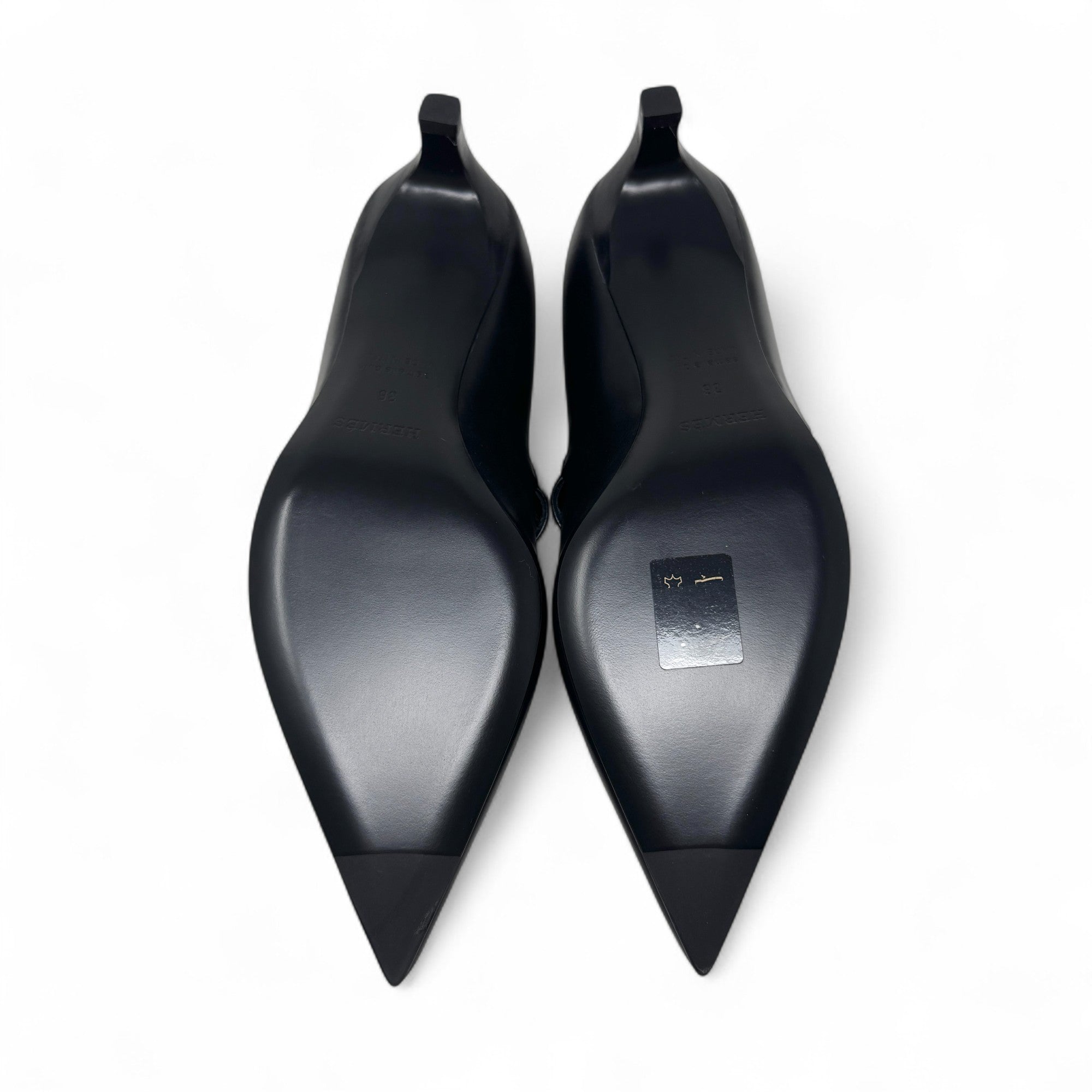 Hermes Noir Kiara Pumps 36