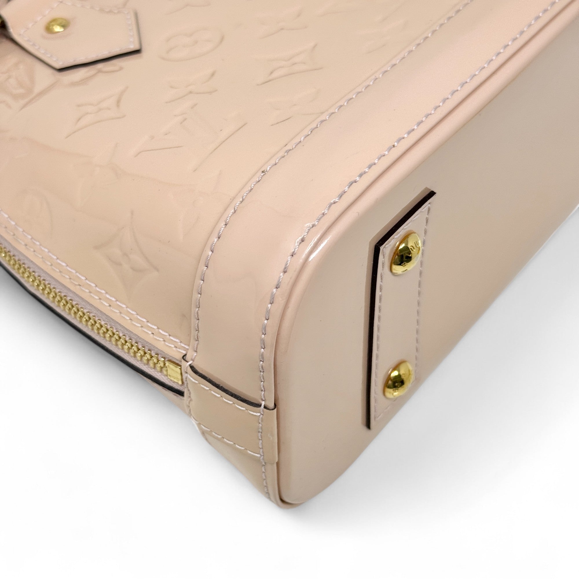 Louis Vuitton Pink Patent Monogram Vernis Alma BB