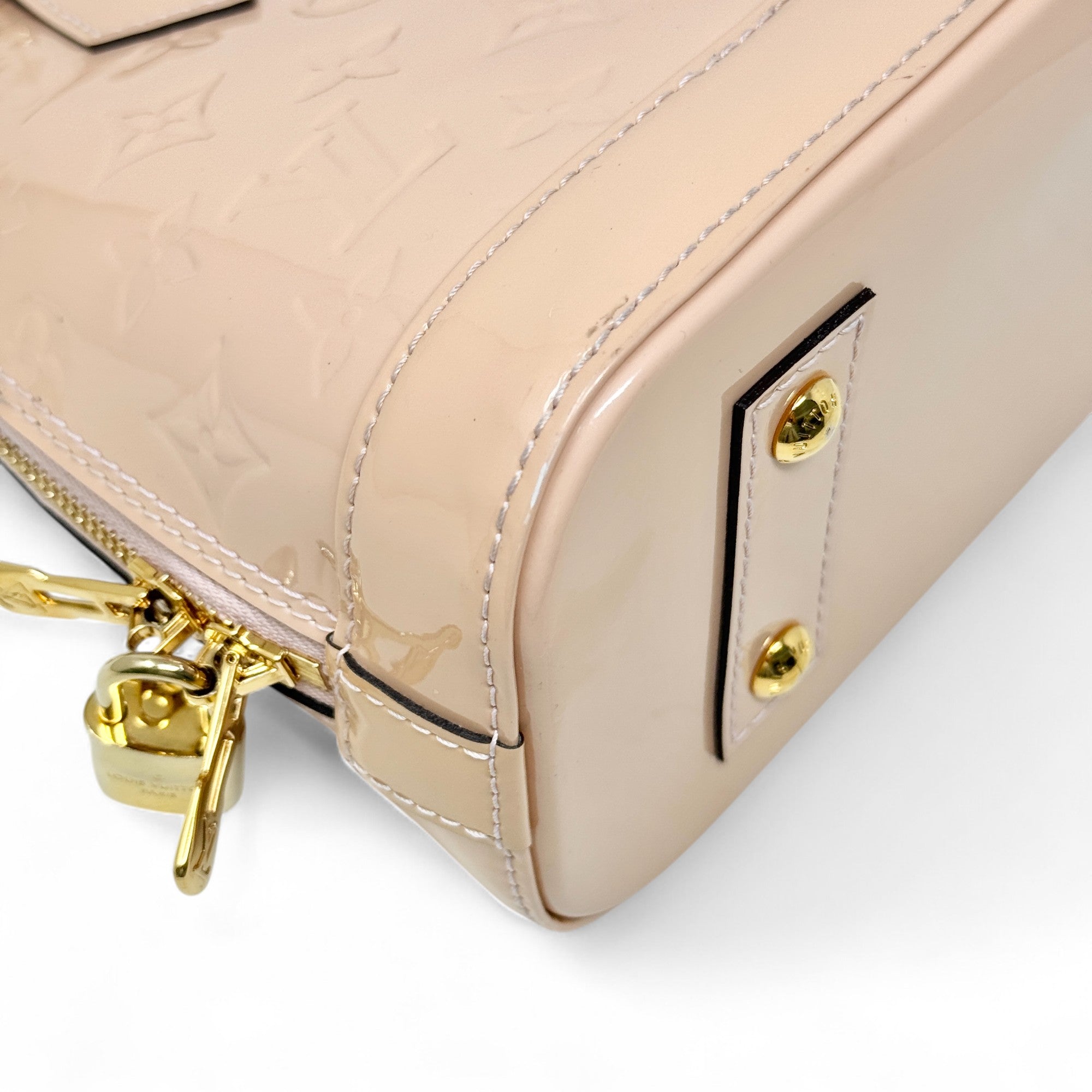 Louis Vuitton Pink Patent Monogram Vernis Alma BB
