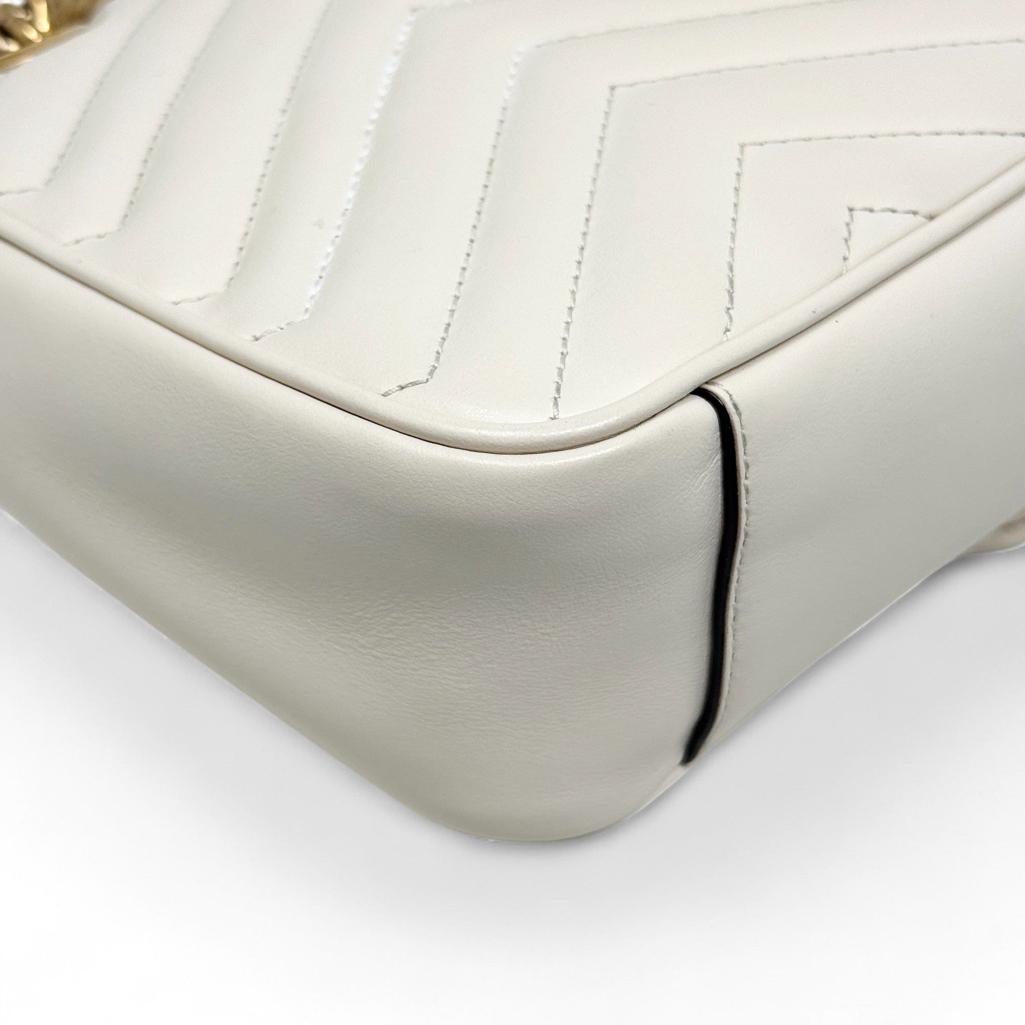 Gucci White Small GG Marmont Shoulder Bag
