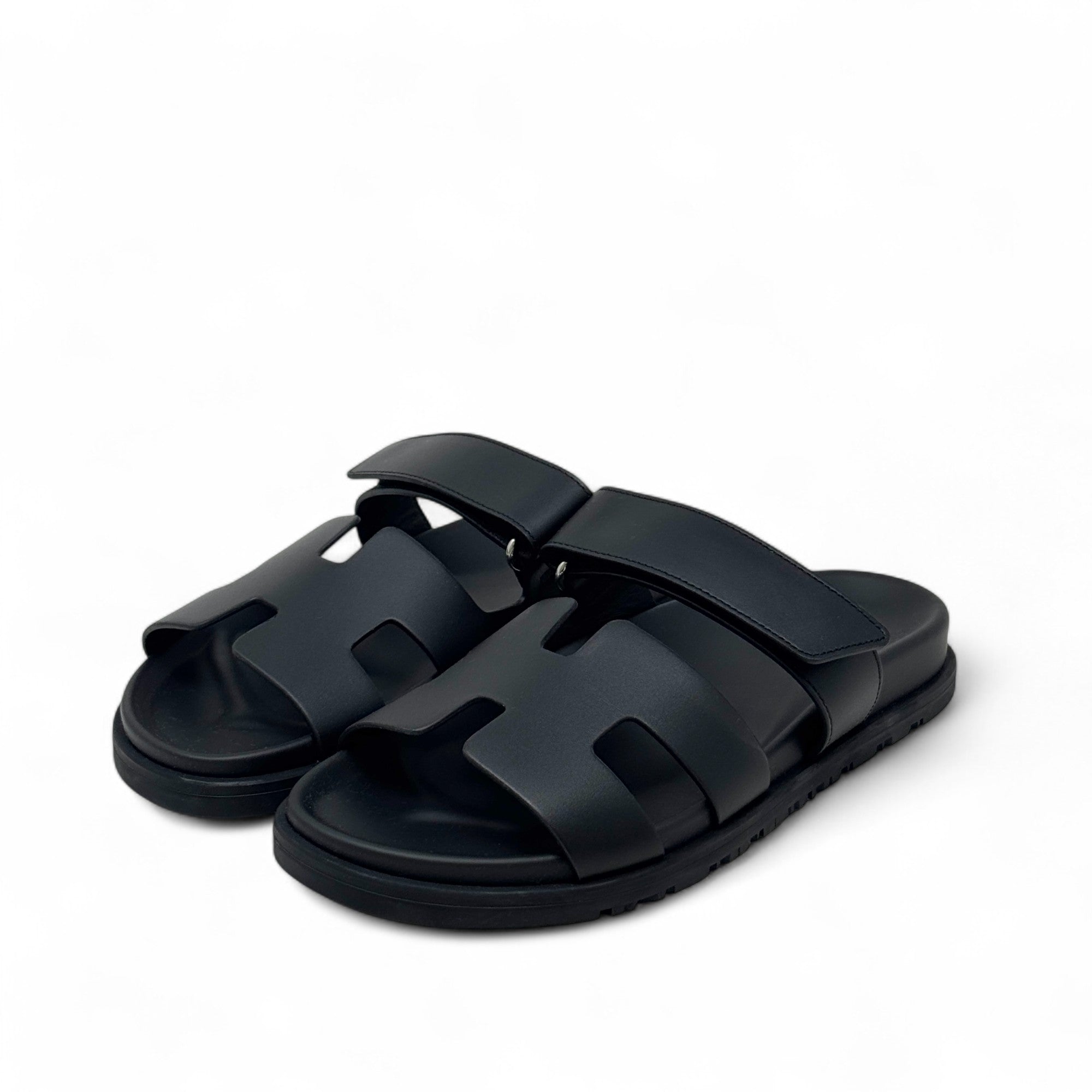 Hermes Noir Chypre Sandals 37