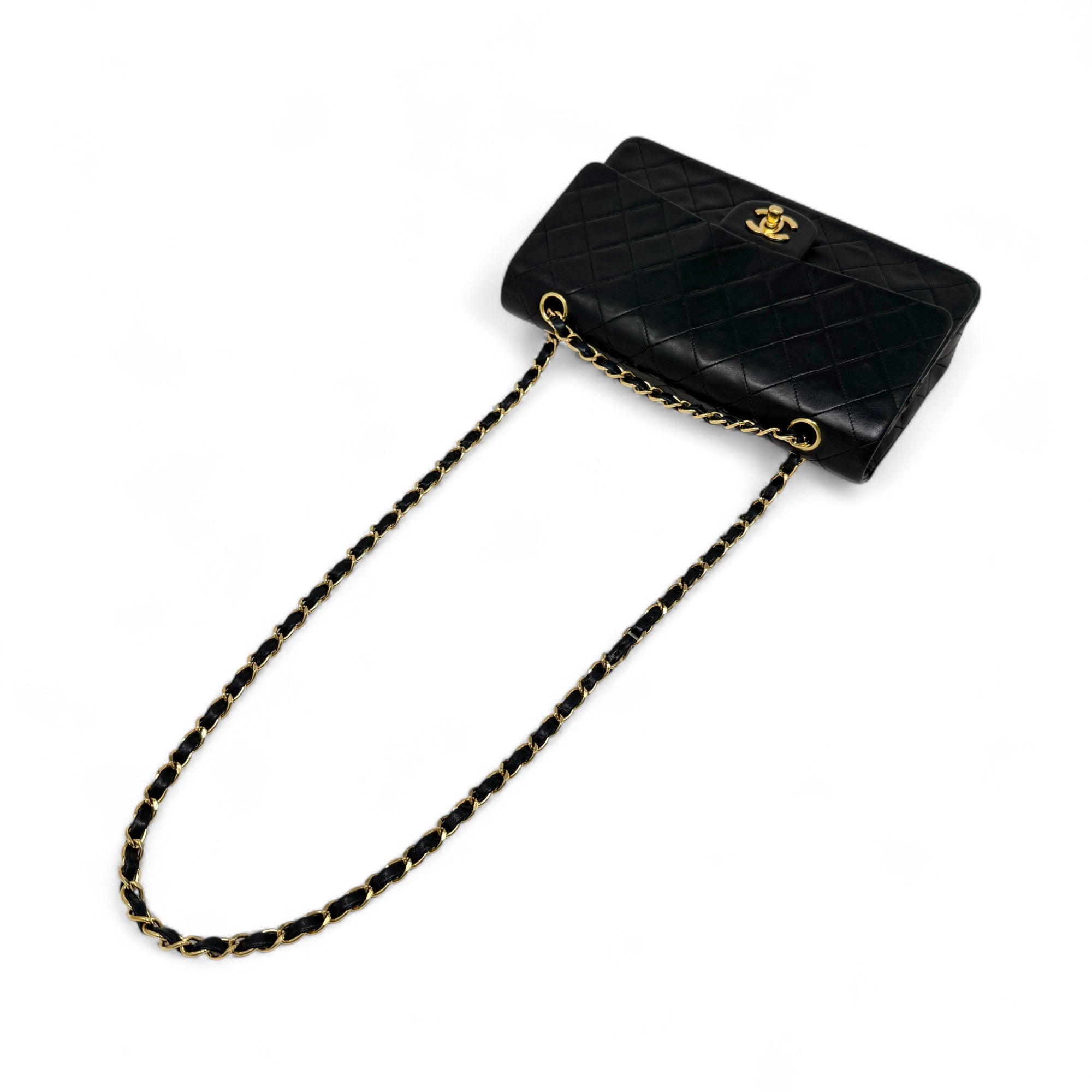 Chanel Black Medium Vintage Classic Flap