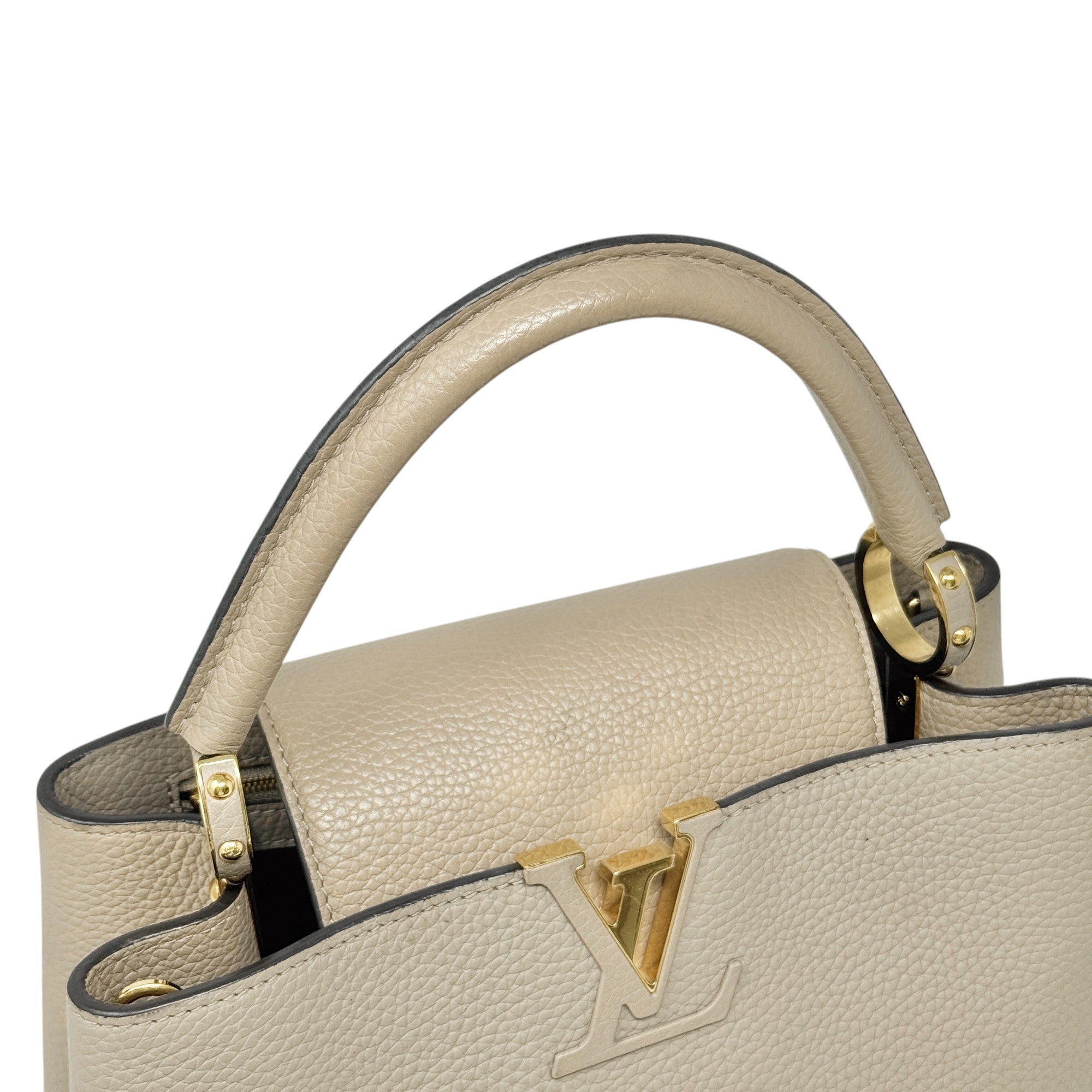 Louis Vuitton Galet Capucines MM