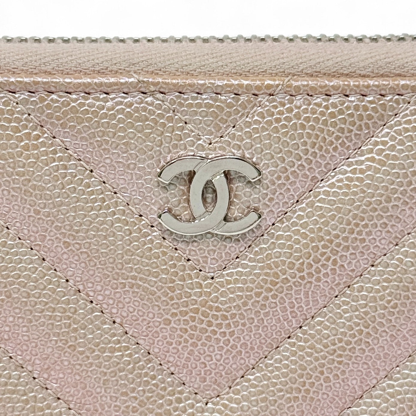 Chanel 17B Rose Gold Chevron Zip Wallet