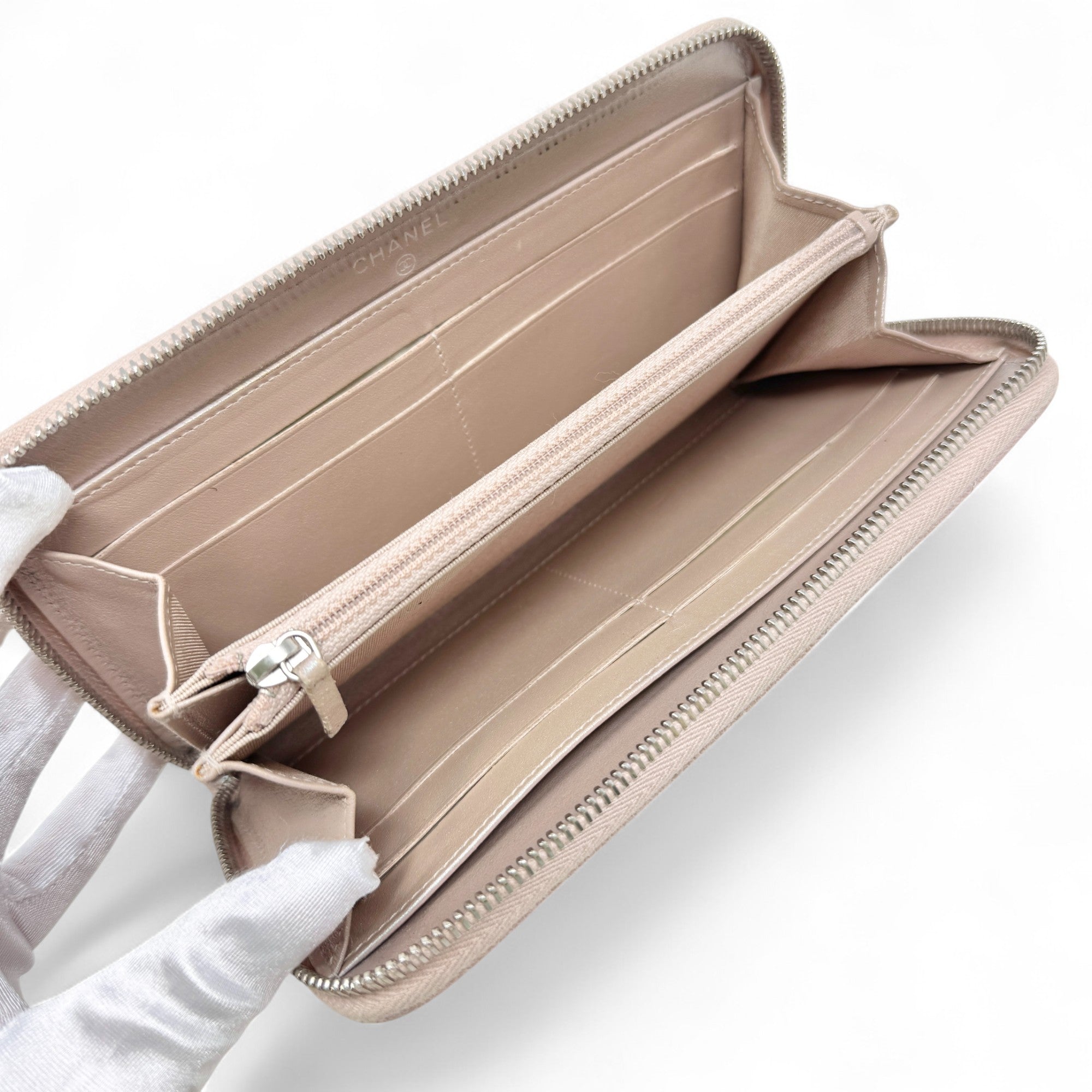 Chanel 17B Rose Gold Chevron Zip Wallet
