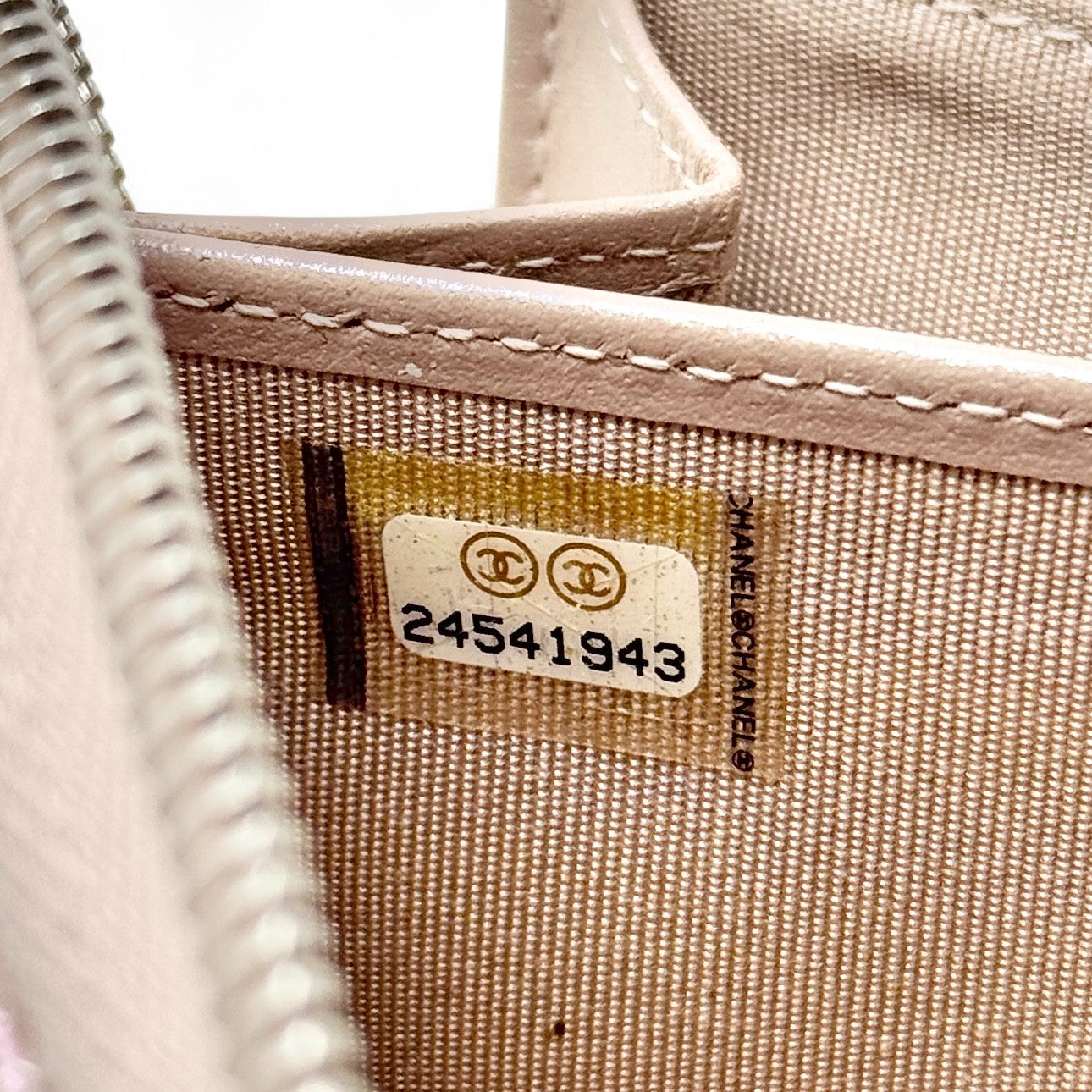 Chanel 17B Rose Gold Chevron Zip Wallet