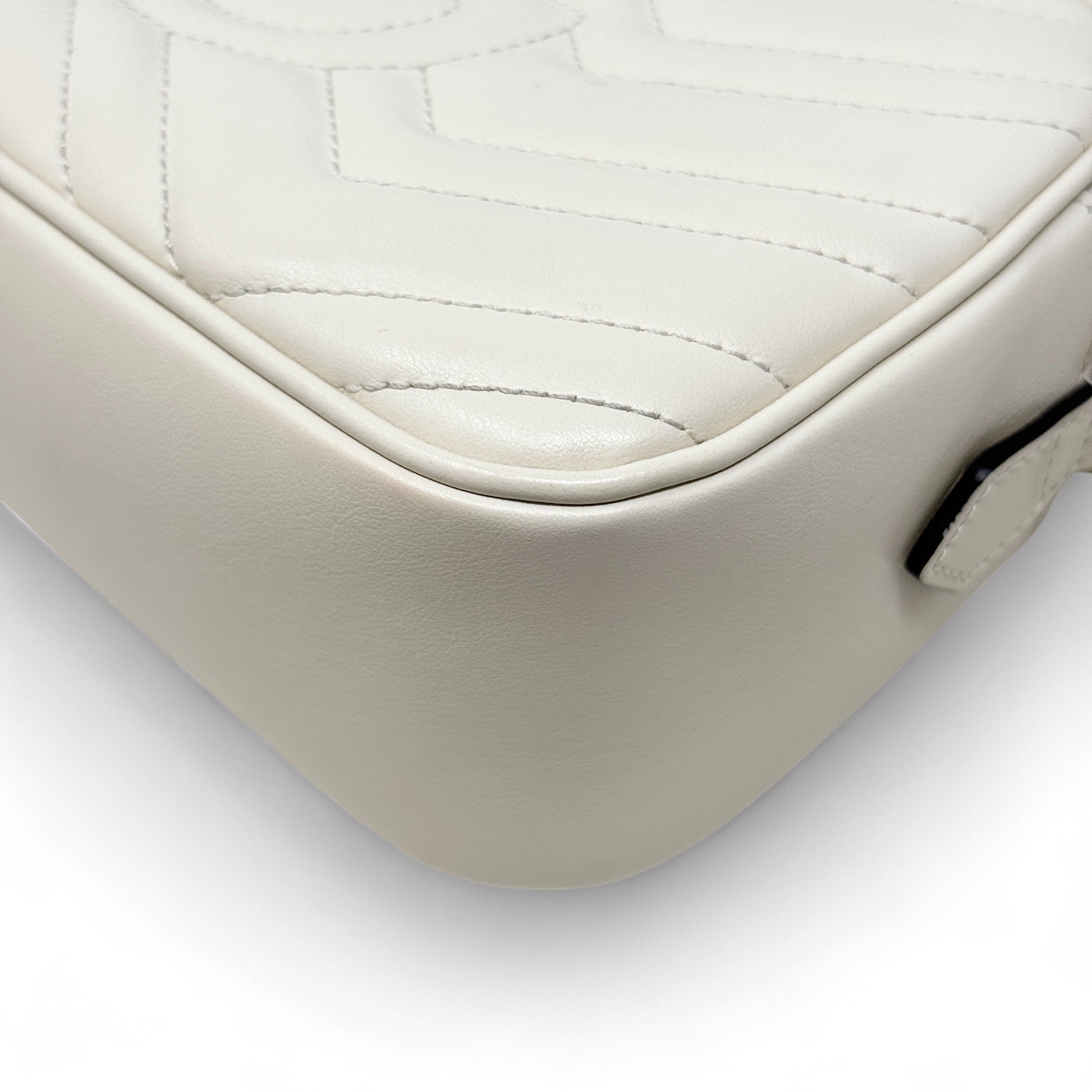 Gucci White Marmont Small Camera Bag