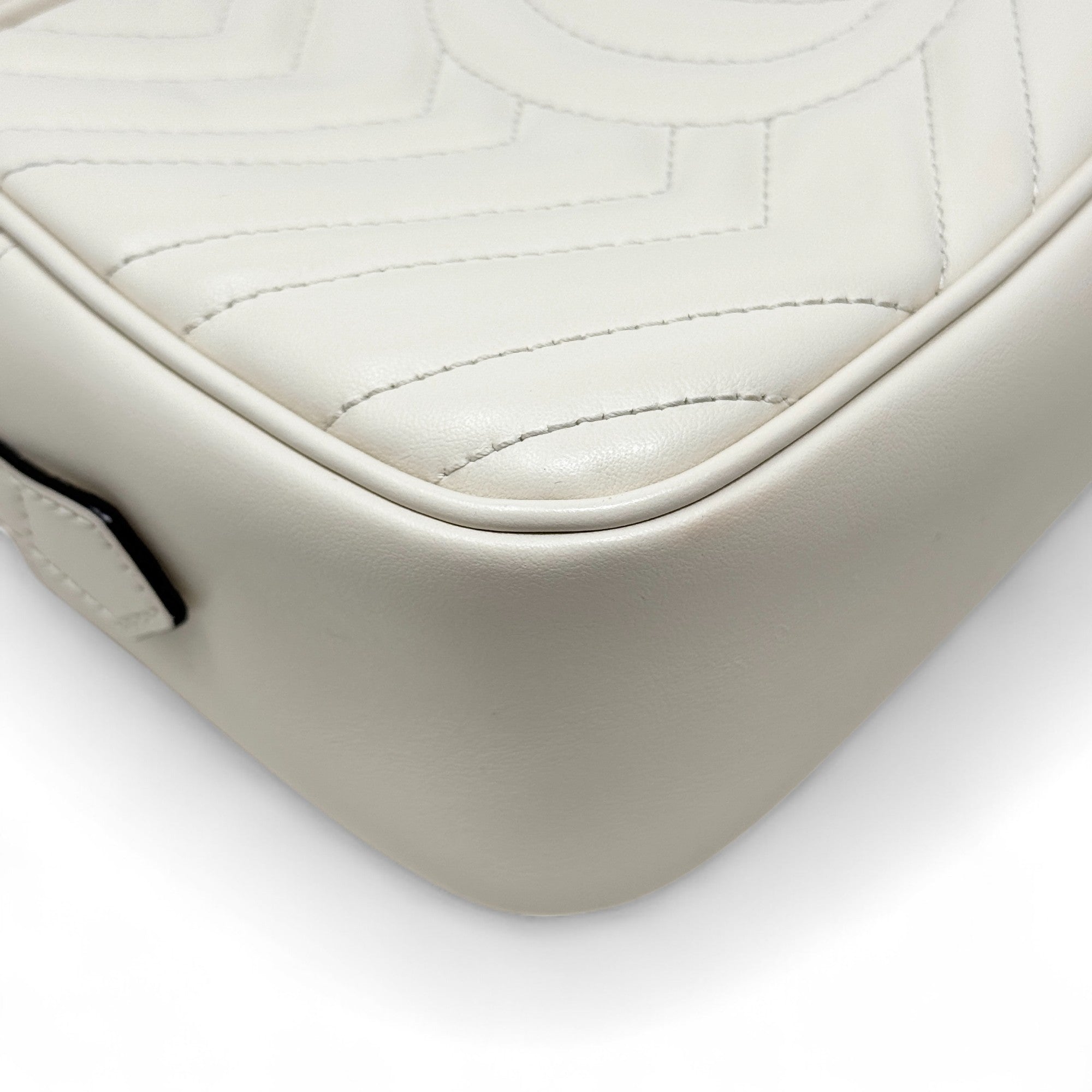 Gucci White Marmont Small Camera Bag