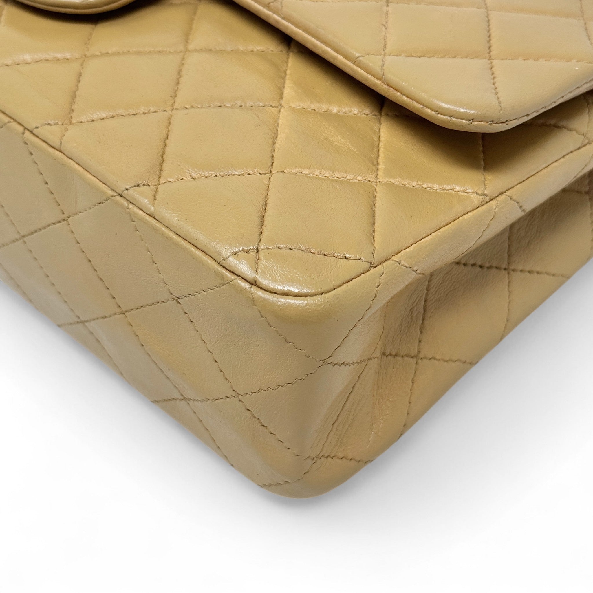 Chanel Beige Medium Vintage Classic Flap