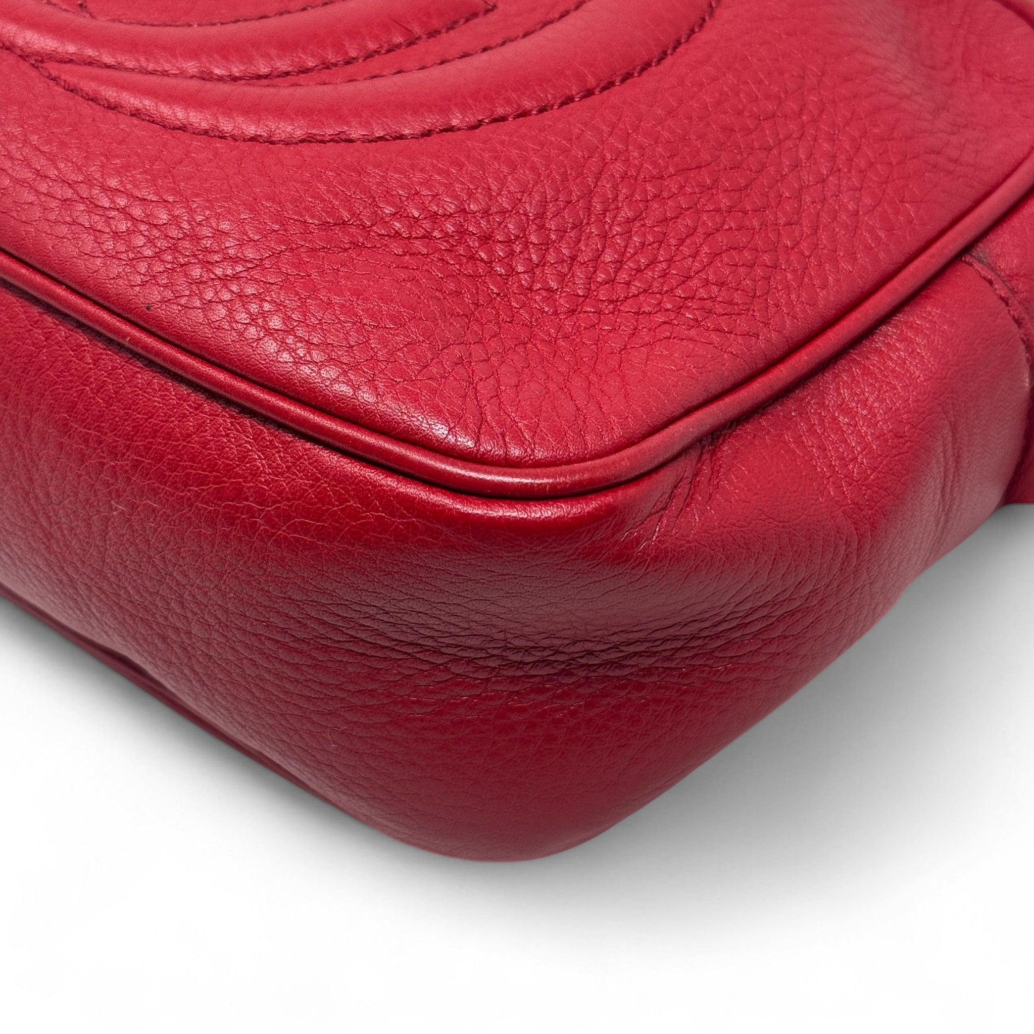 Gucci Red Soho Disco Camera Bag