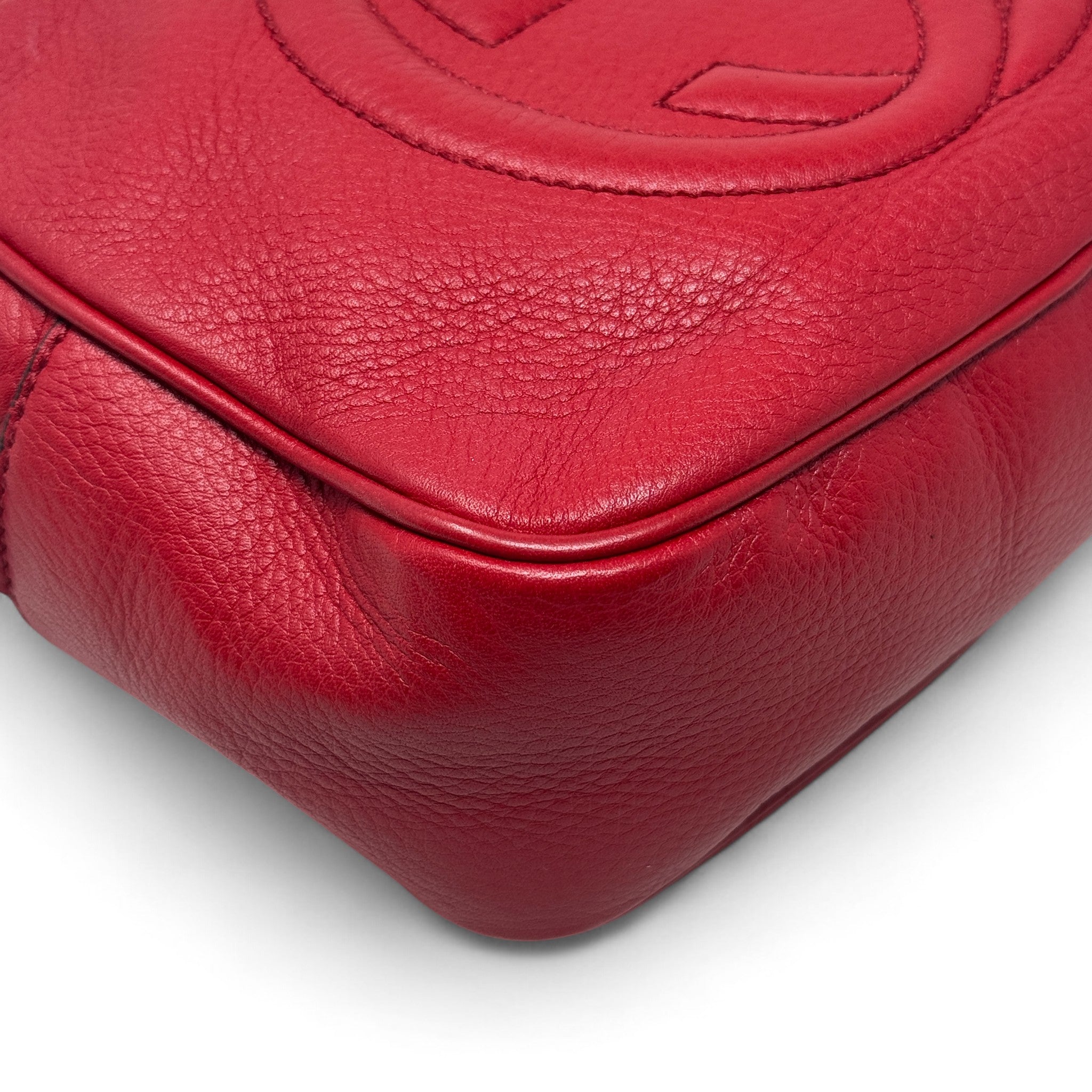 Gucci Red Soho Disco Camera Bag
