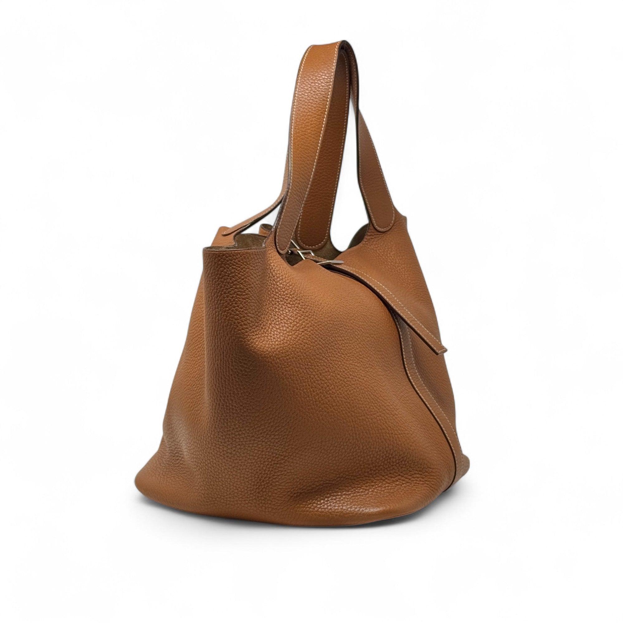 Hermes Gold Clemence Picotin 26
