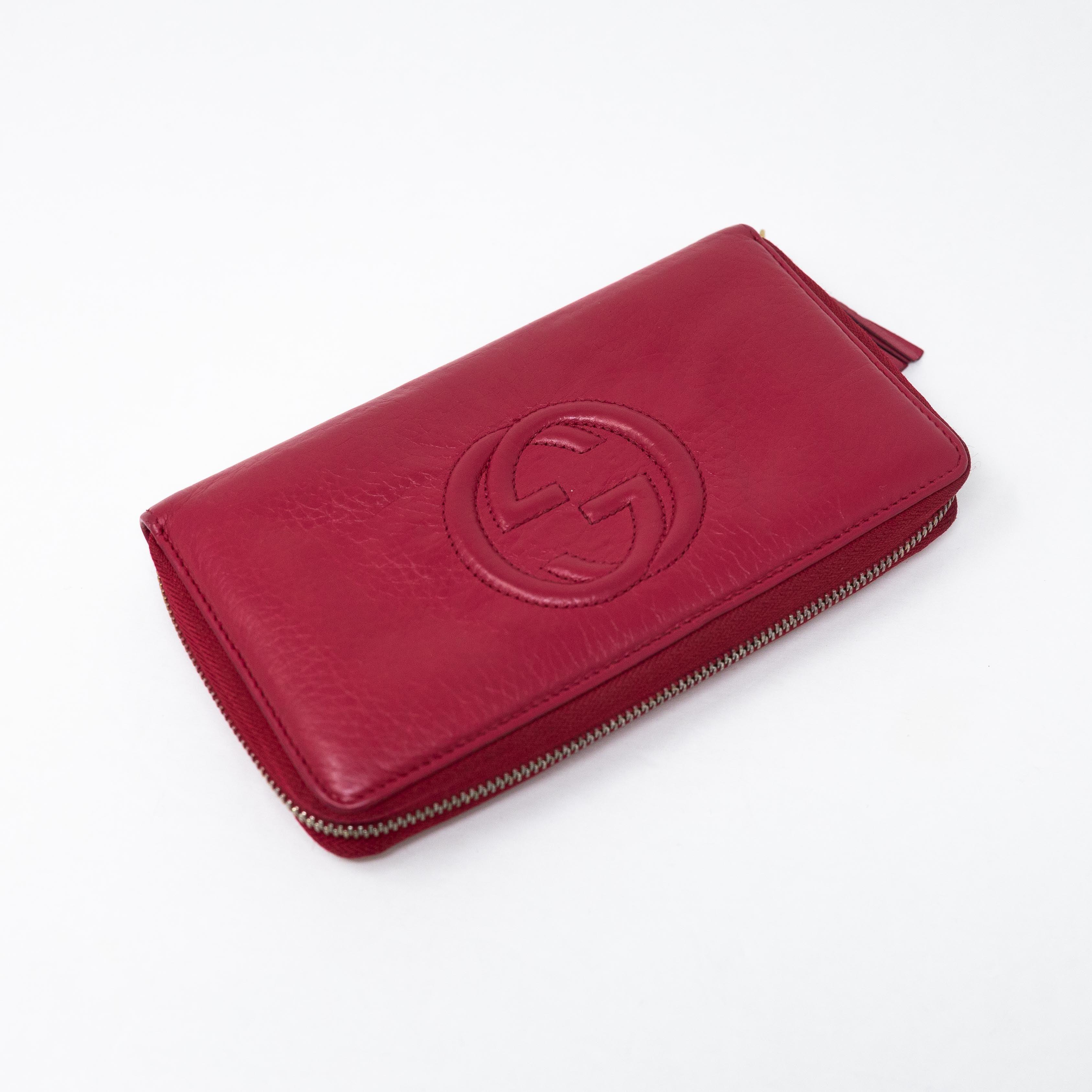 Gucci Pink Soho Wallet