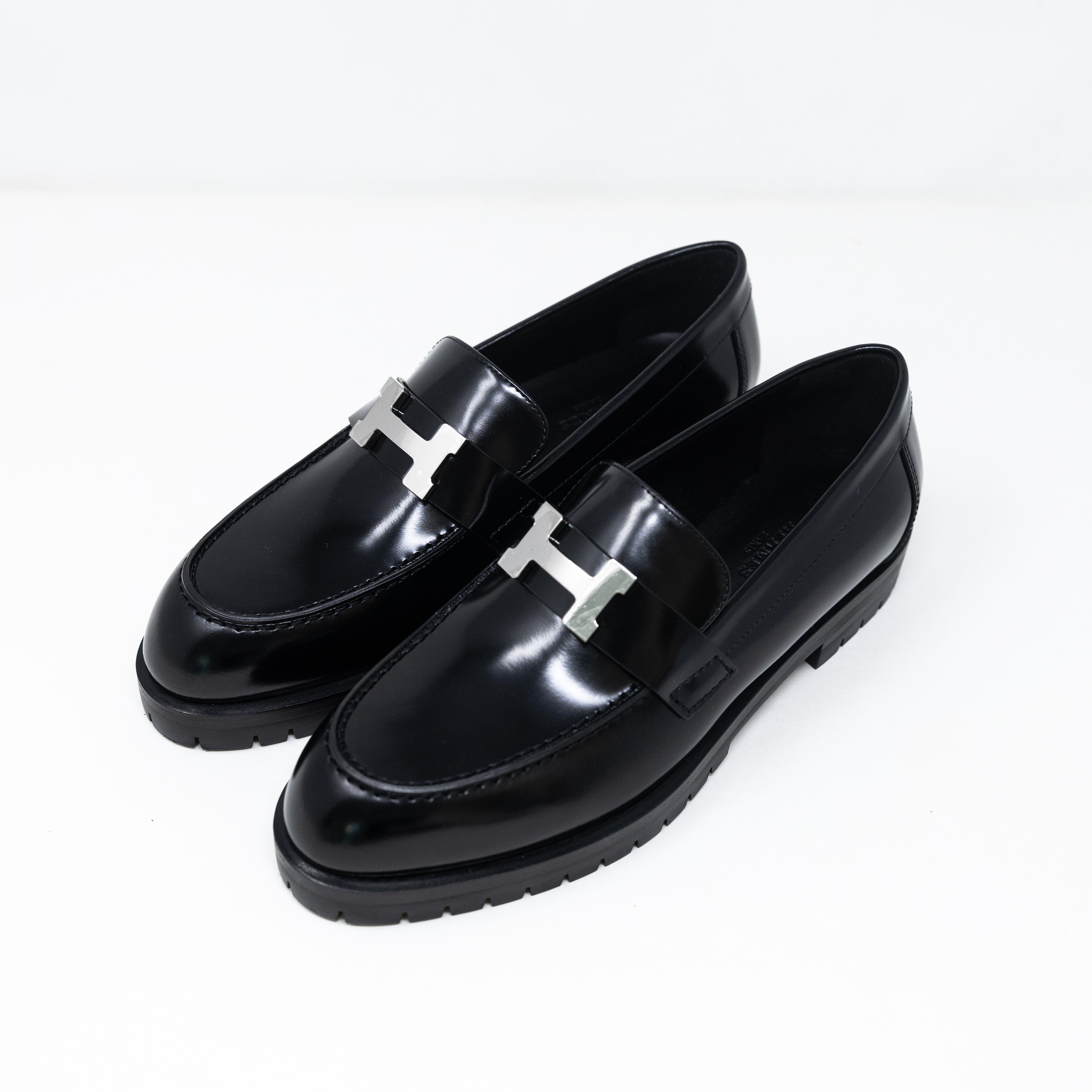Hermes Noir Faubourg Loafers 36