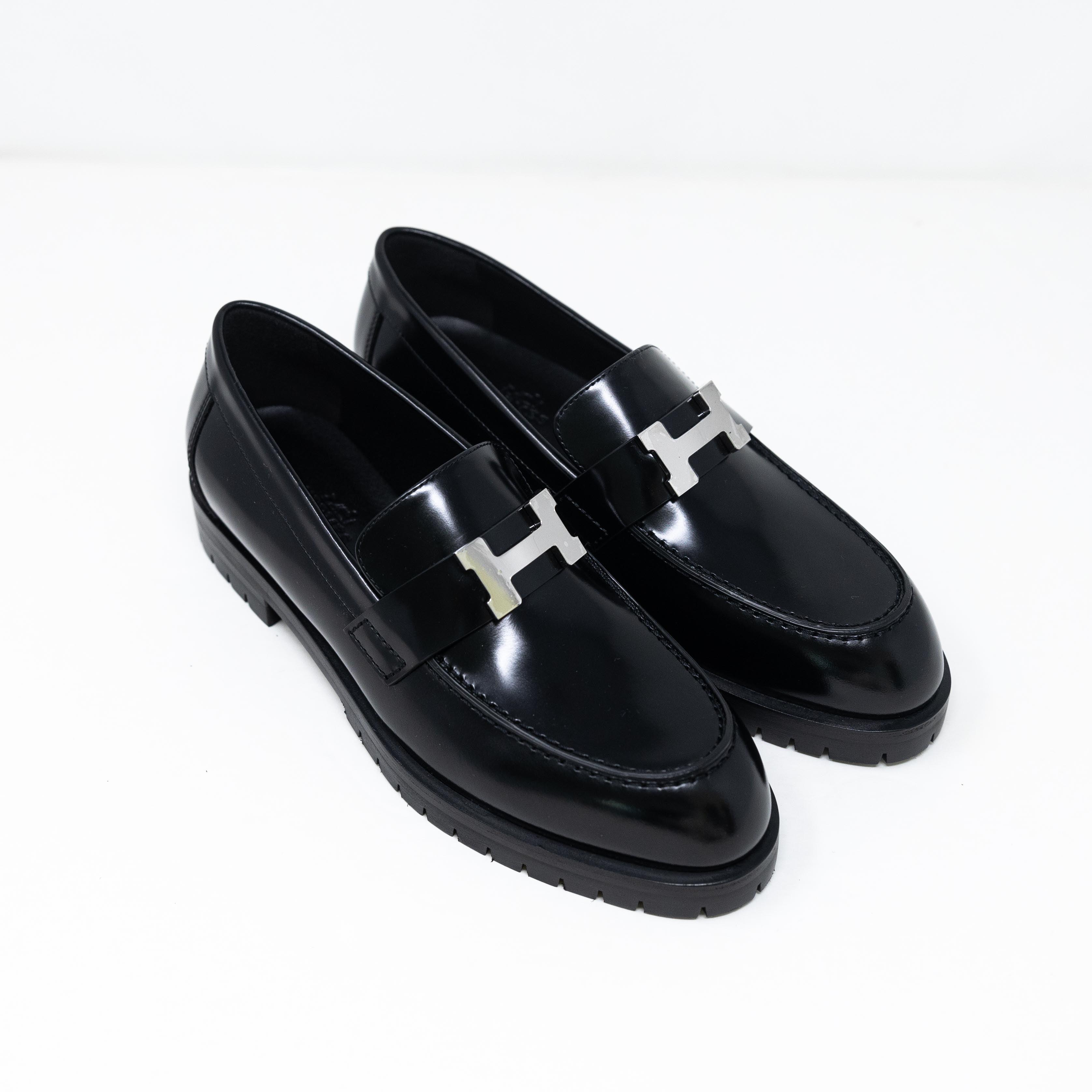 Hermes Noir Faubourg Loafers 36