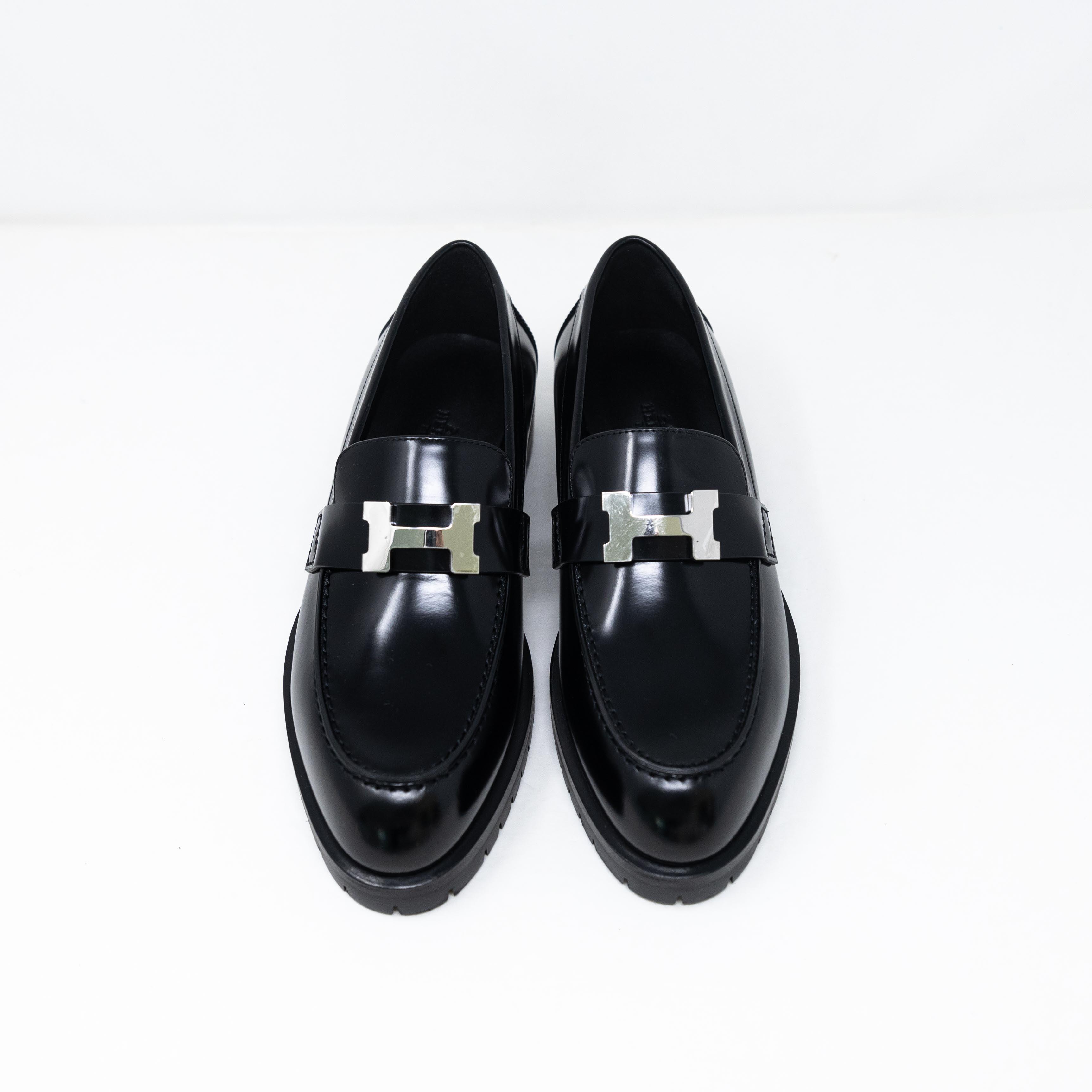 Hermes Noir Faubourg Loafers 36