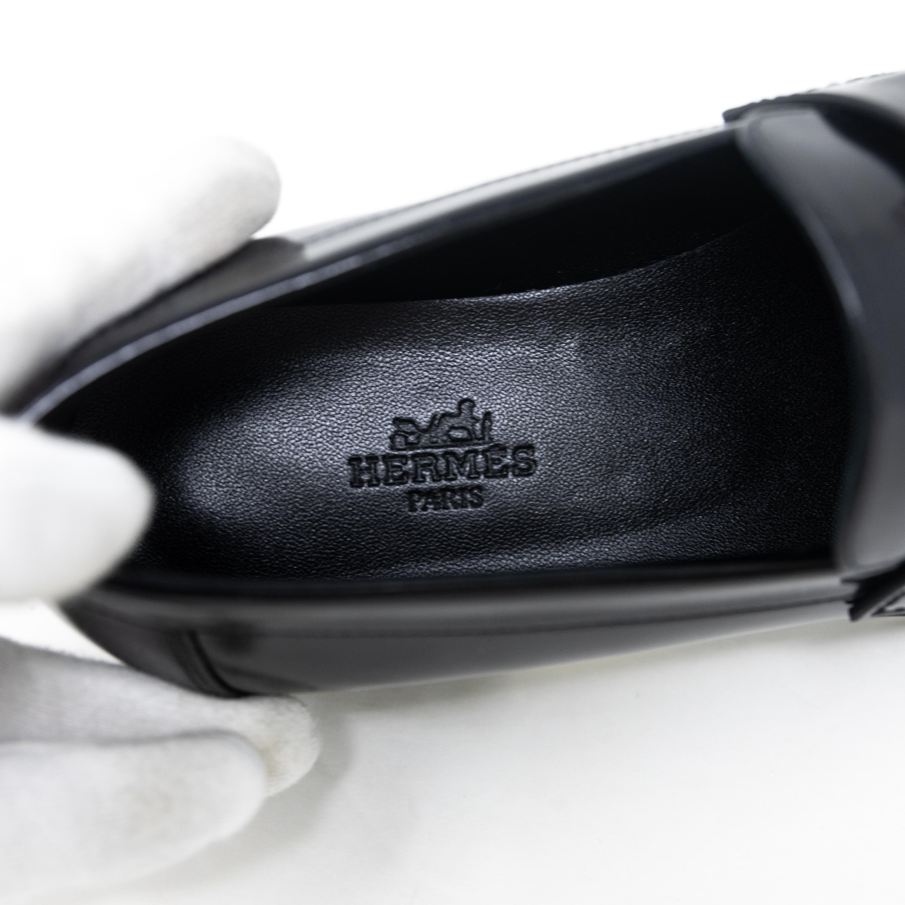 Hermes Noir Faubourg Loafers 36