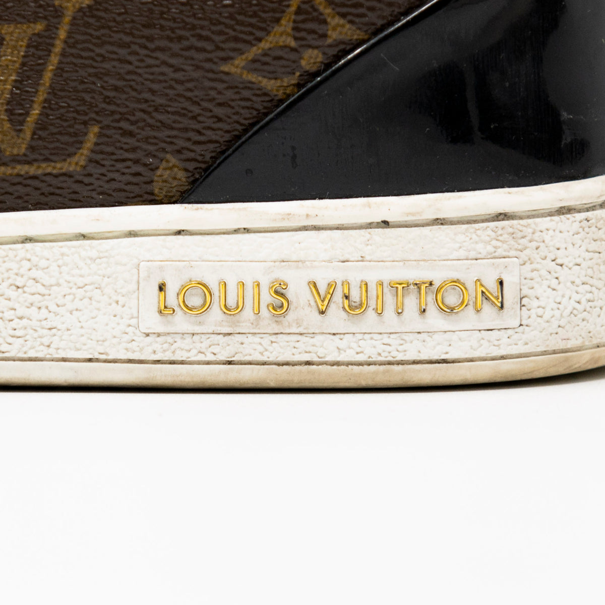 Louis Vuitton Monogram Frontrow Sneakers 36