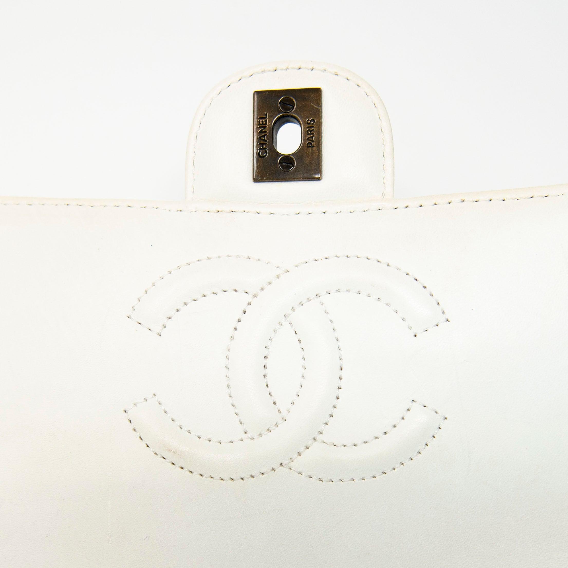 Chanel Vintage White Lambskin Flap Bag