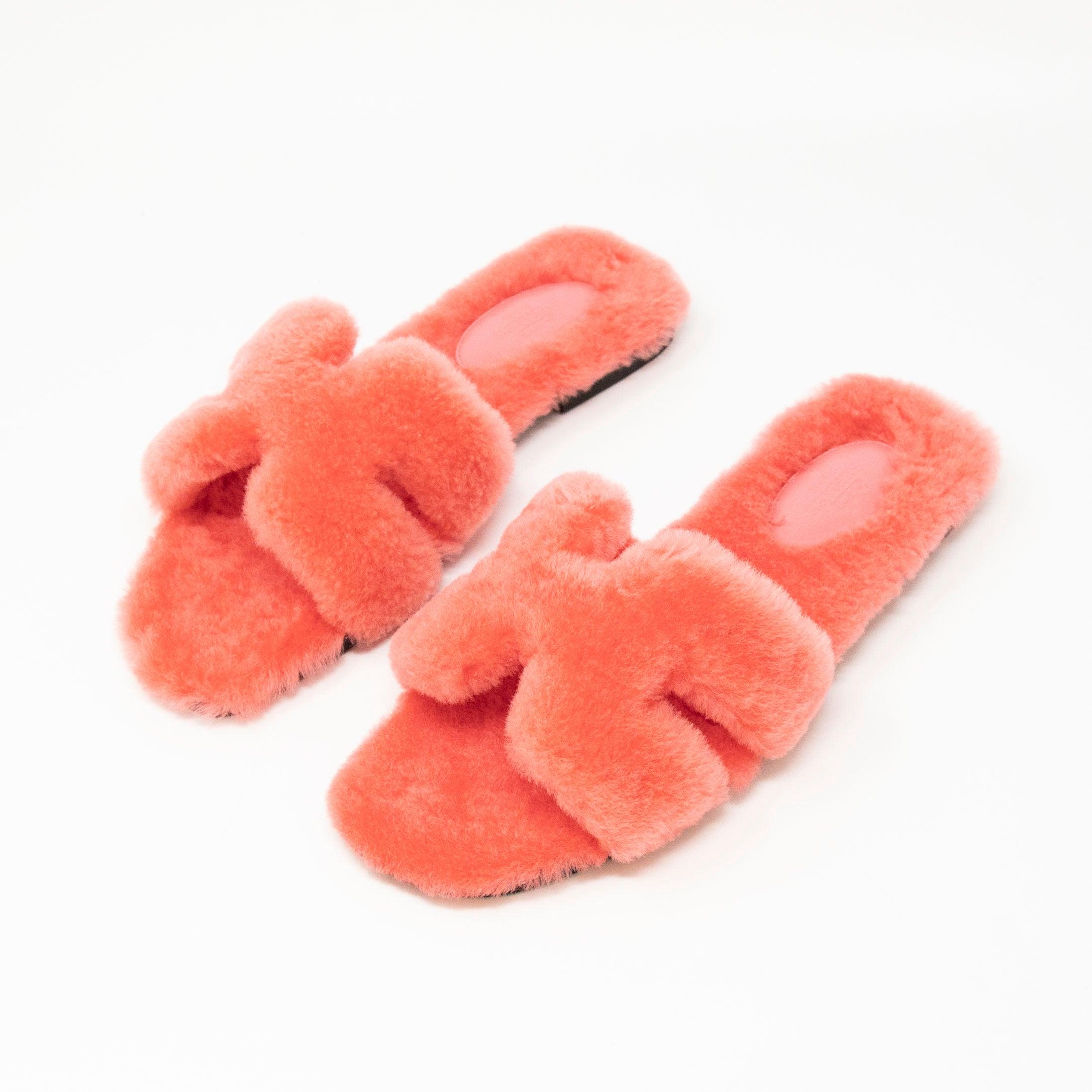 Hermes Rose Du Desert Shearling Oran 37