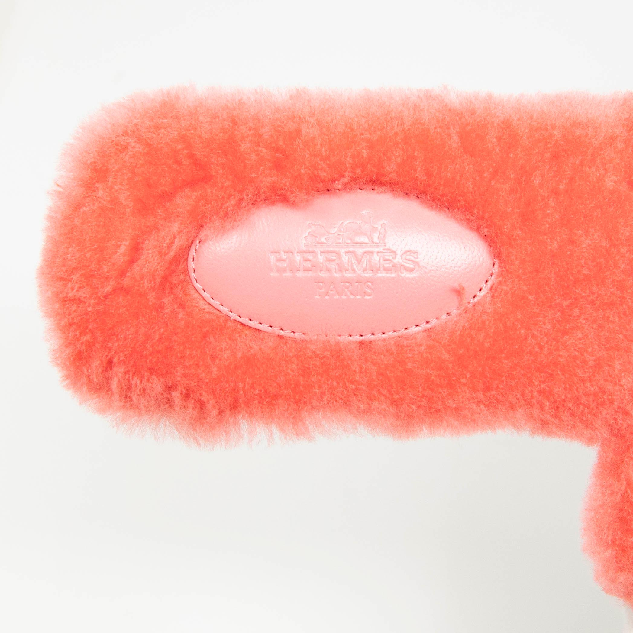 Hermes Rose Du Desert Shearling Oran 37