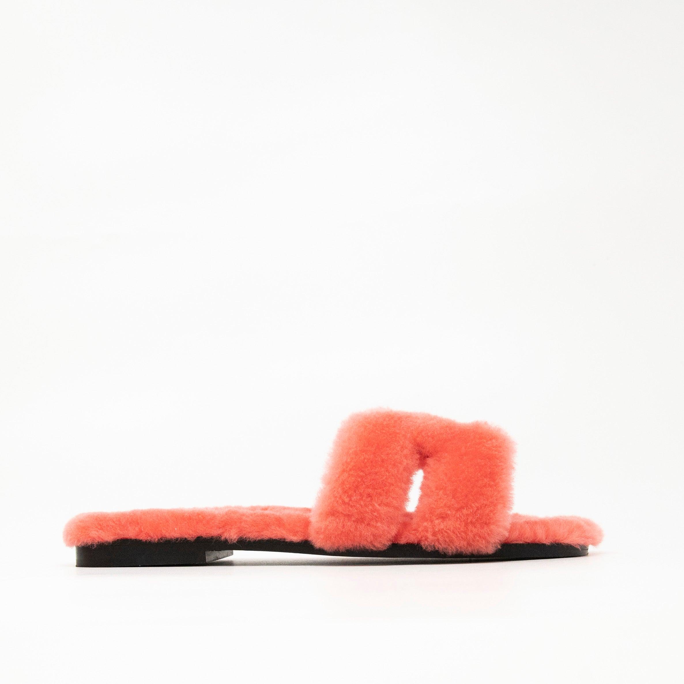 Hermes Rose Du Desert Shearling Oran 37