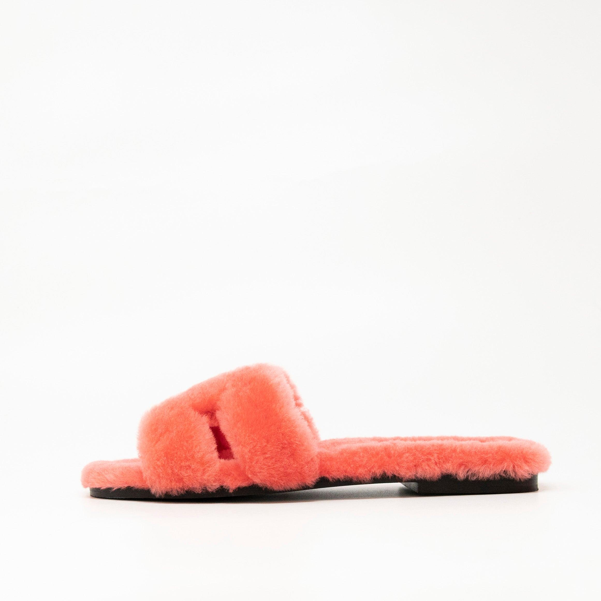 Hermes Rose Du Desert Shearling Oran 37