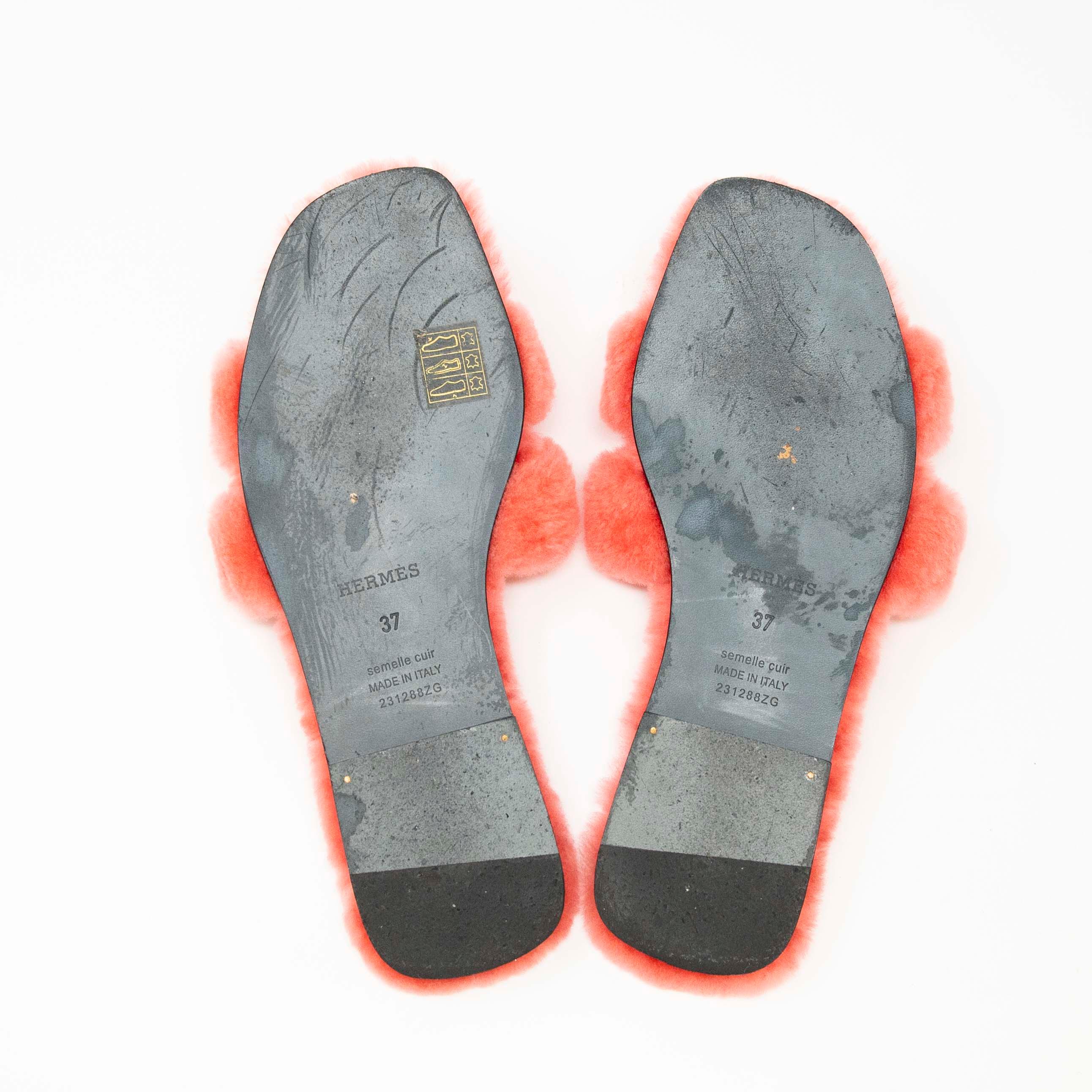 Hermes Rose Du Desert Shearling Oran 37