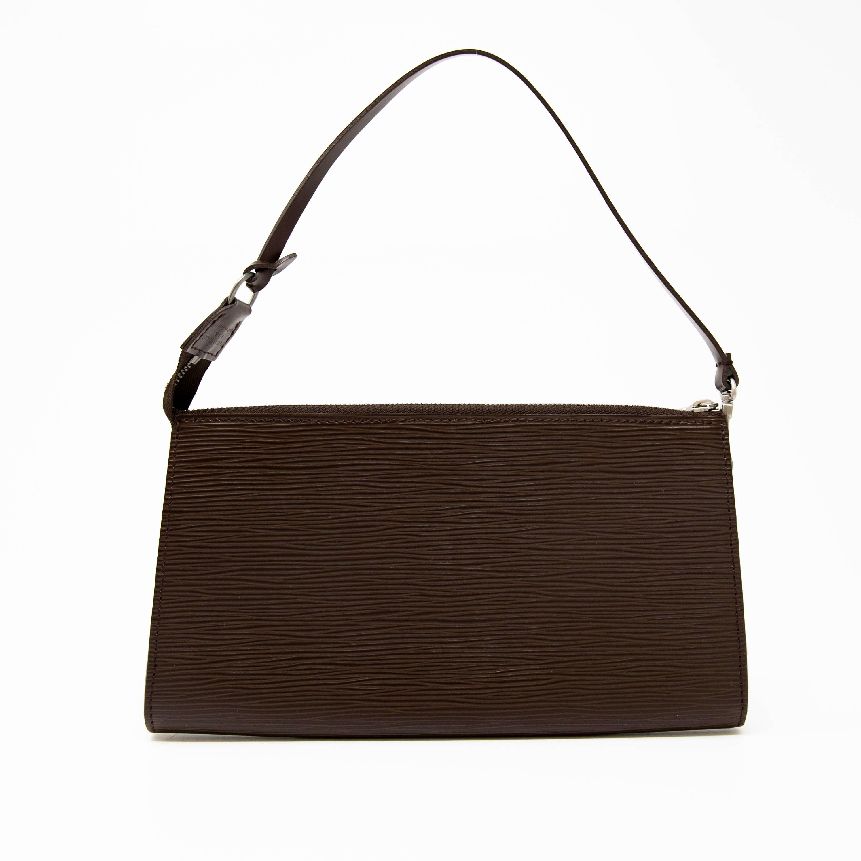 Louis Vuitton Epi Pochette Accessoires