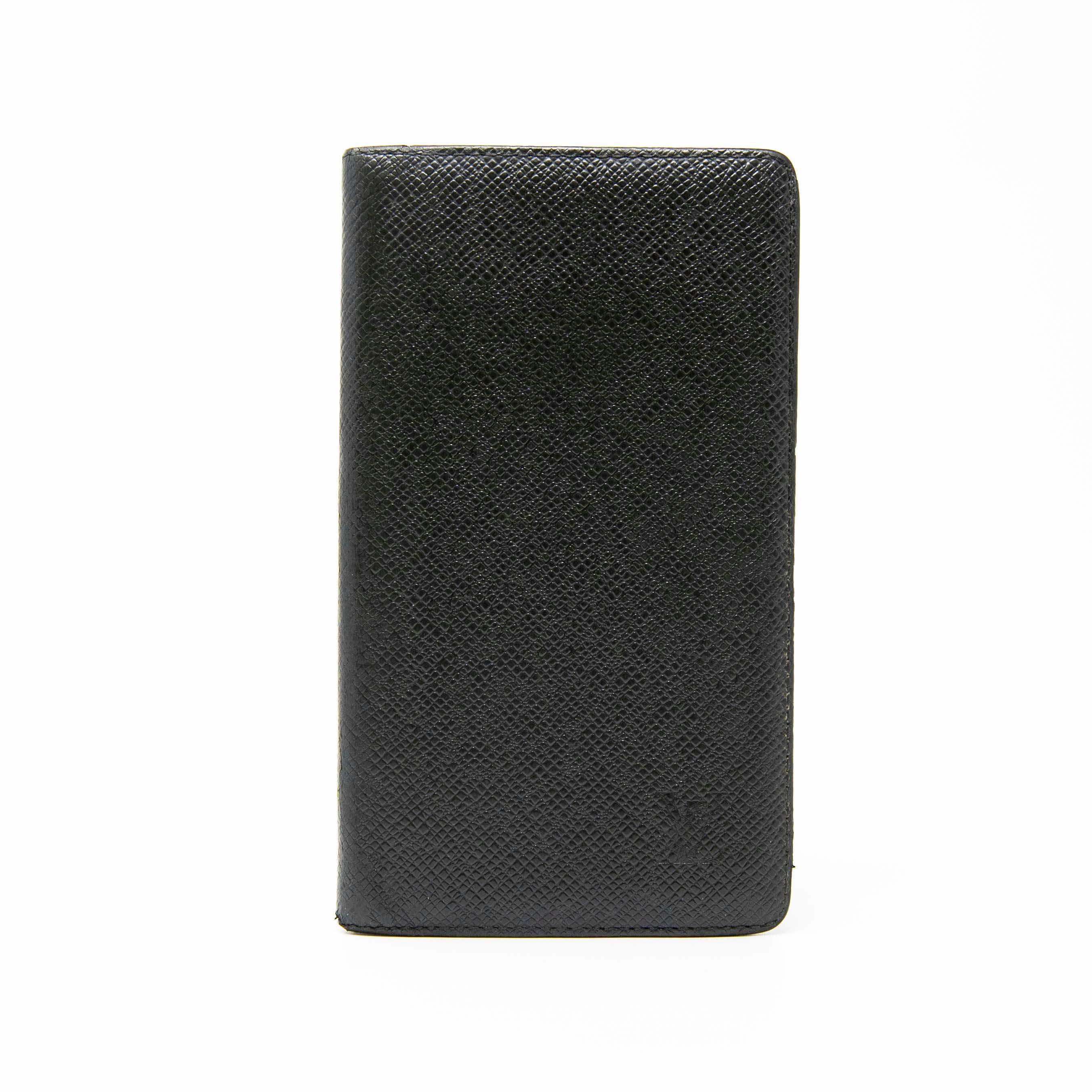 Louis Vuitton Black Taiga Pocket Organizer
