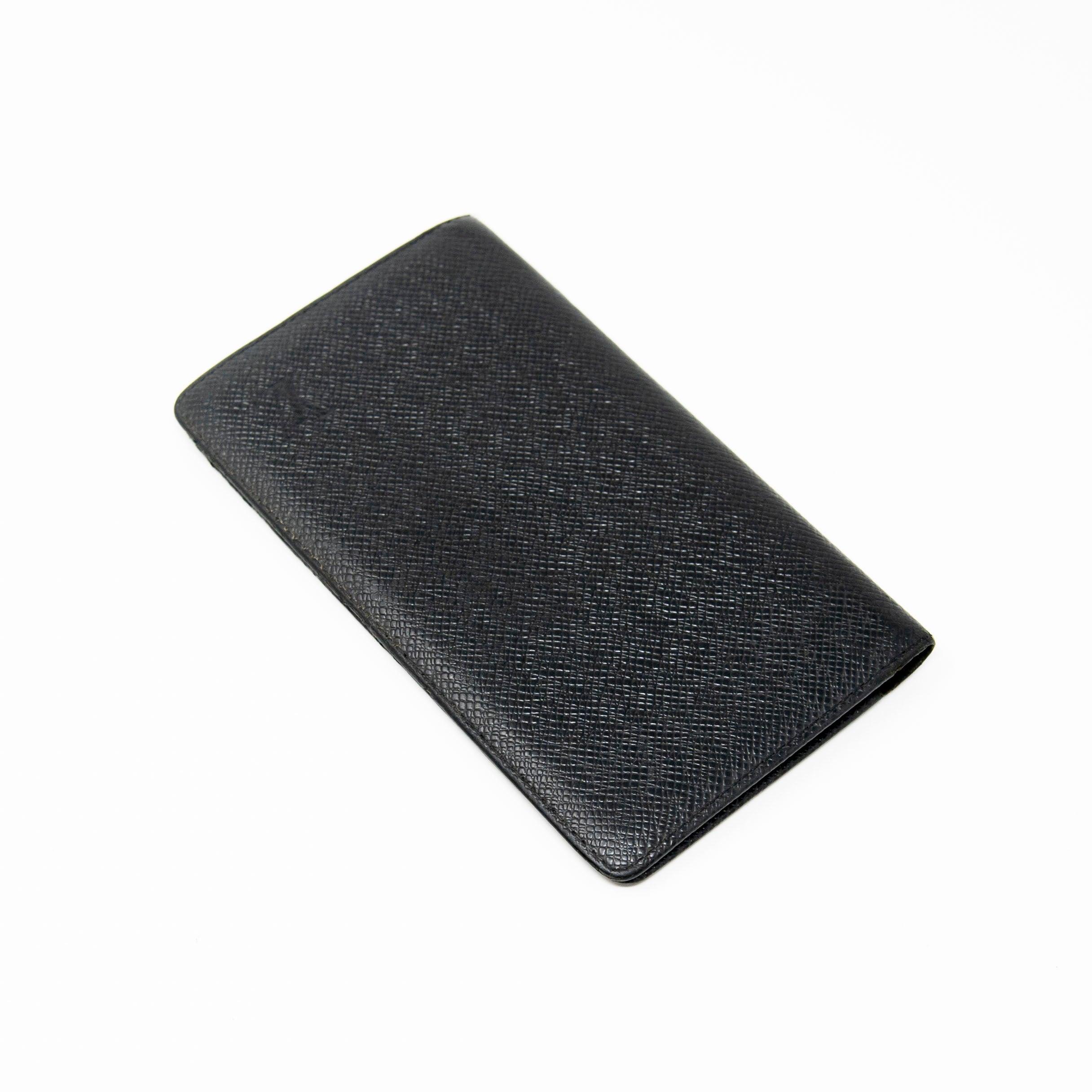 Louis Vuitton Black Taiga Pocket Organizer