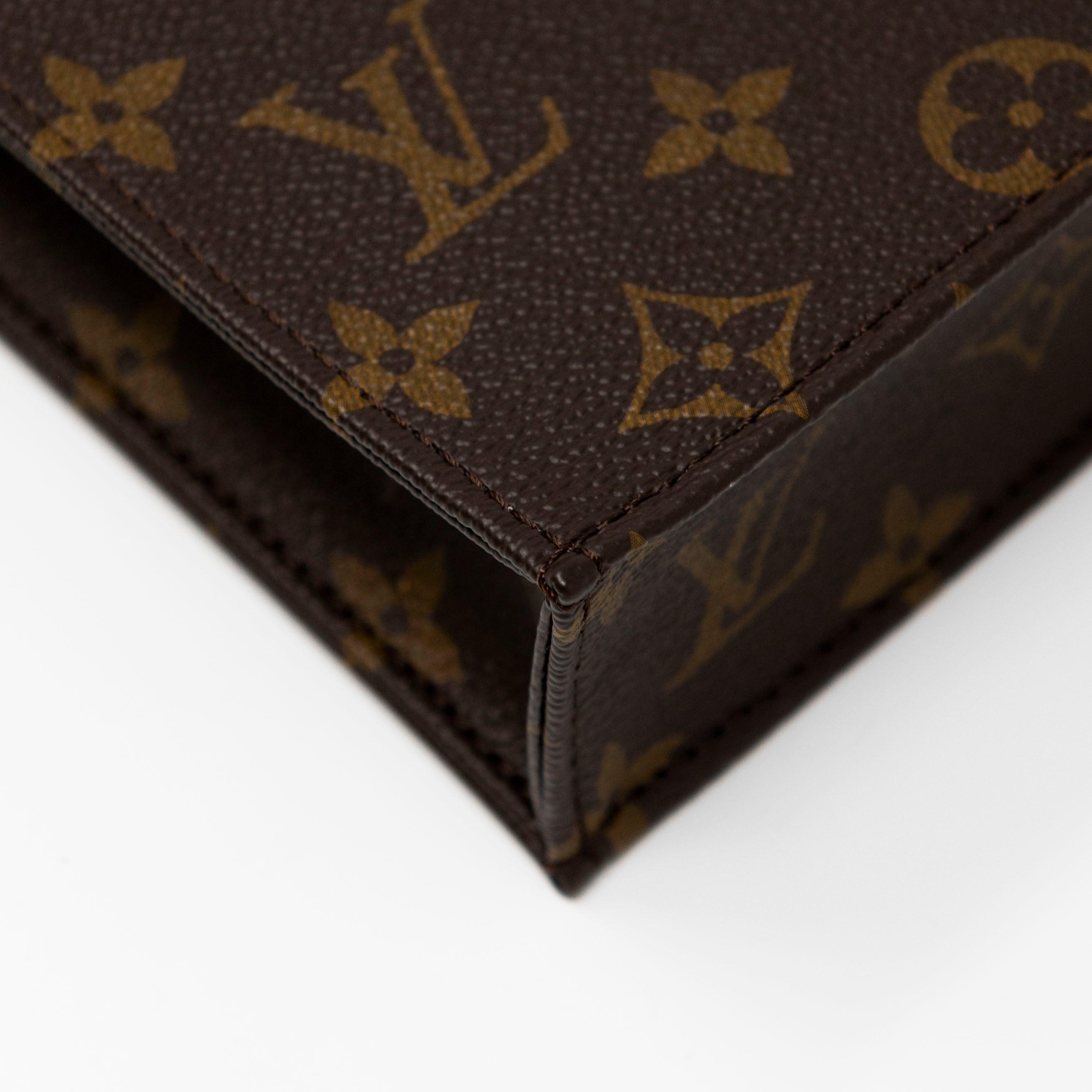 Louis Vuitton Monogram Petit  Sac Plat