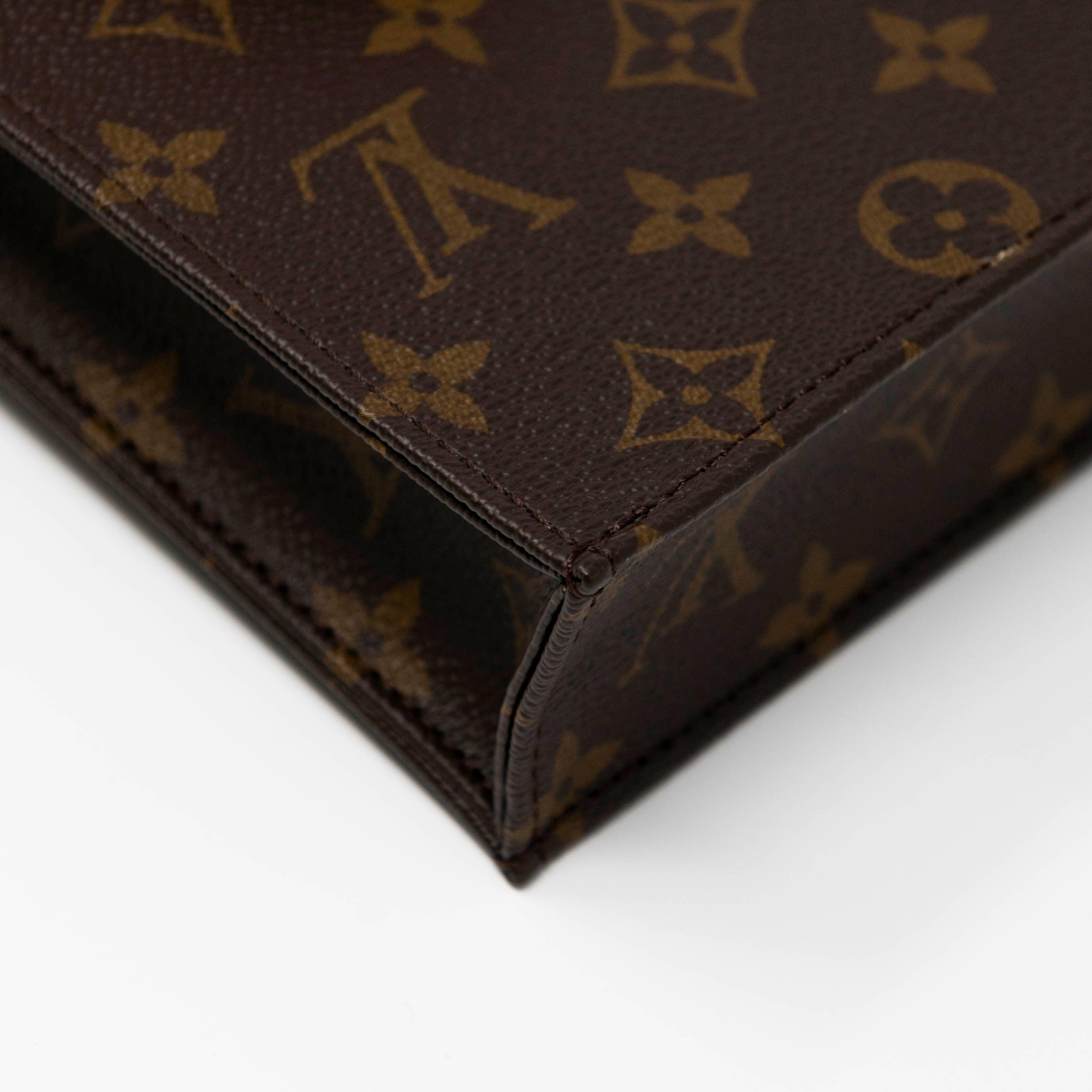 Louis Vuitton Monogram Petit  Sac Plat