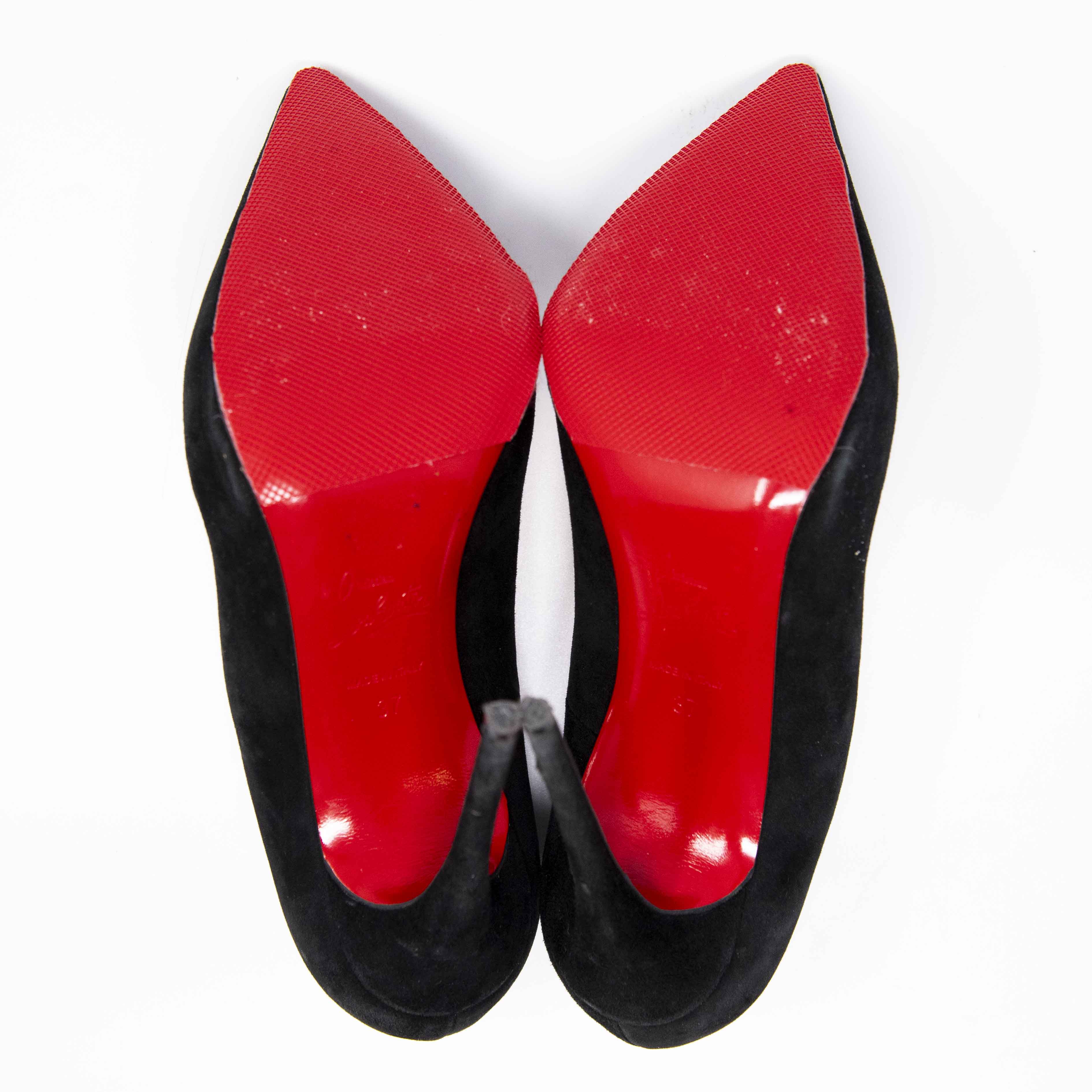 Christian Louboutin Black So Kate Pumps 37