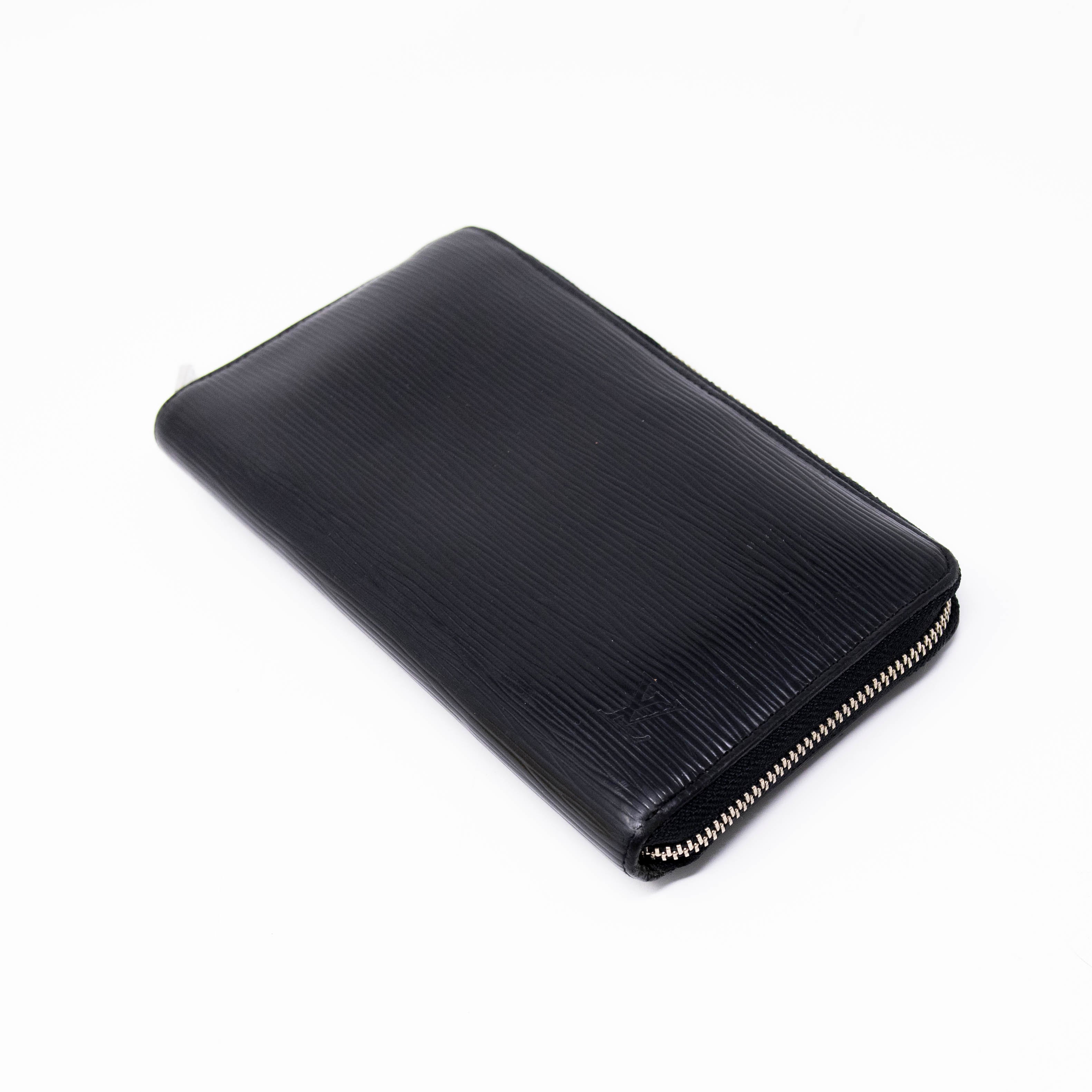 Louis Vuitton Black Epi Zippy Wallet