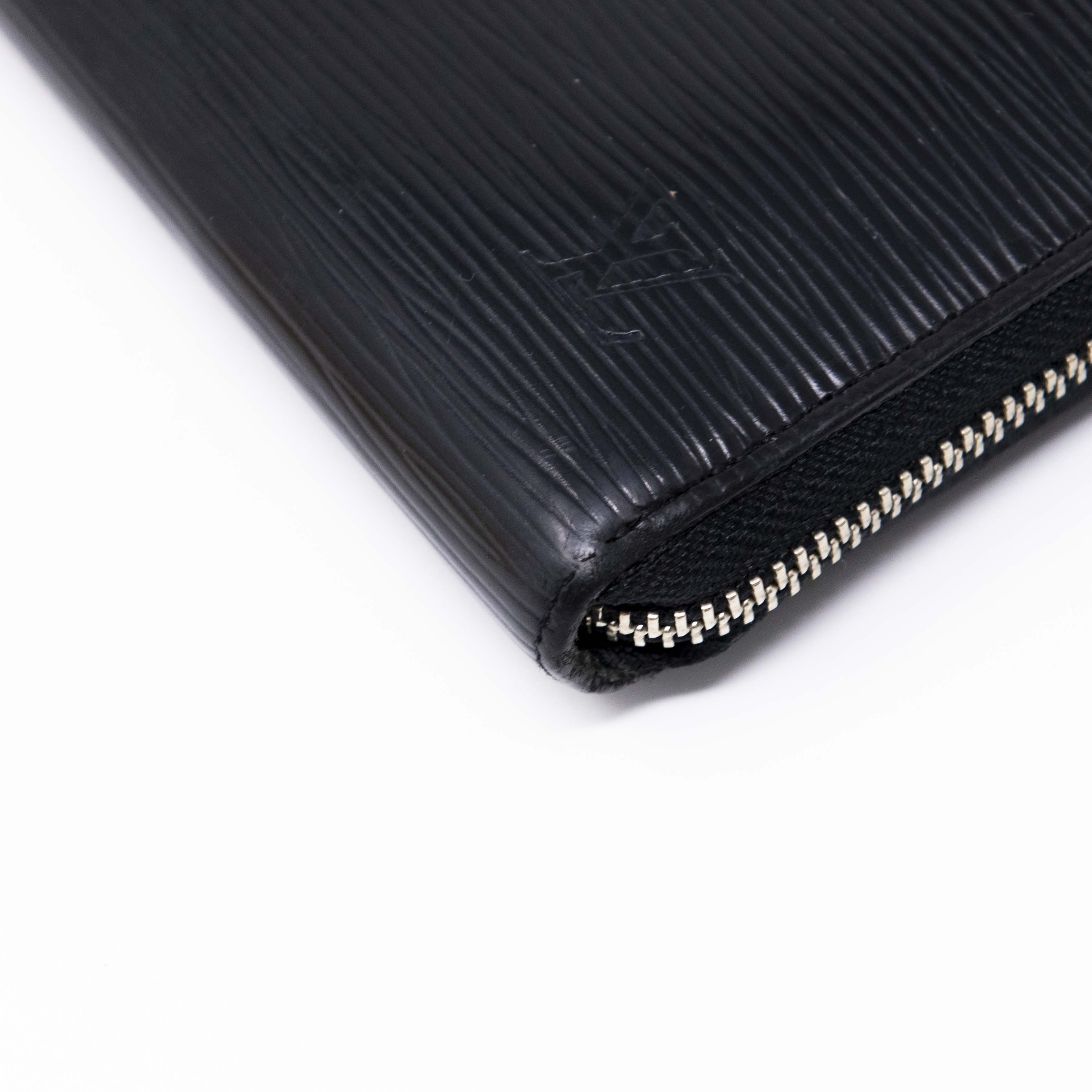 Louis Vuitton Black Epi Zippy Wallet