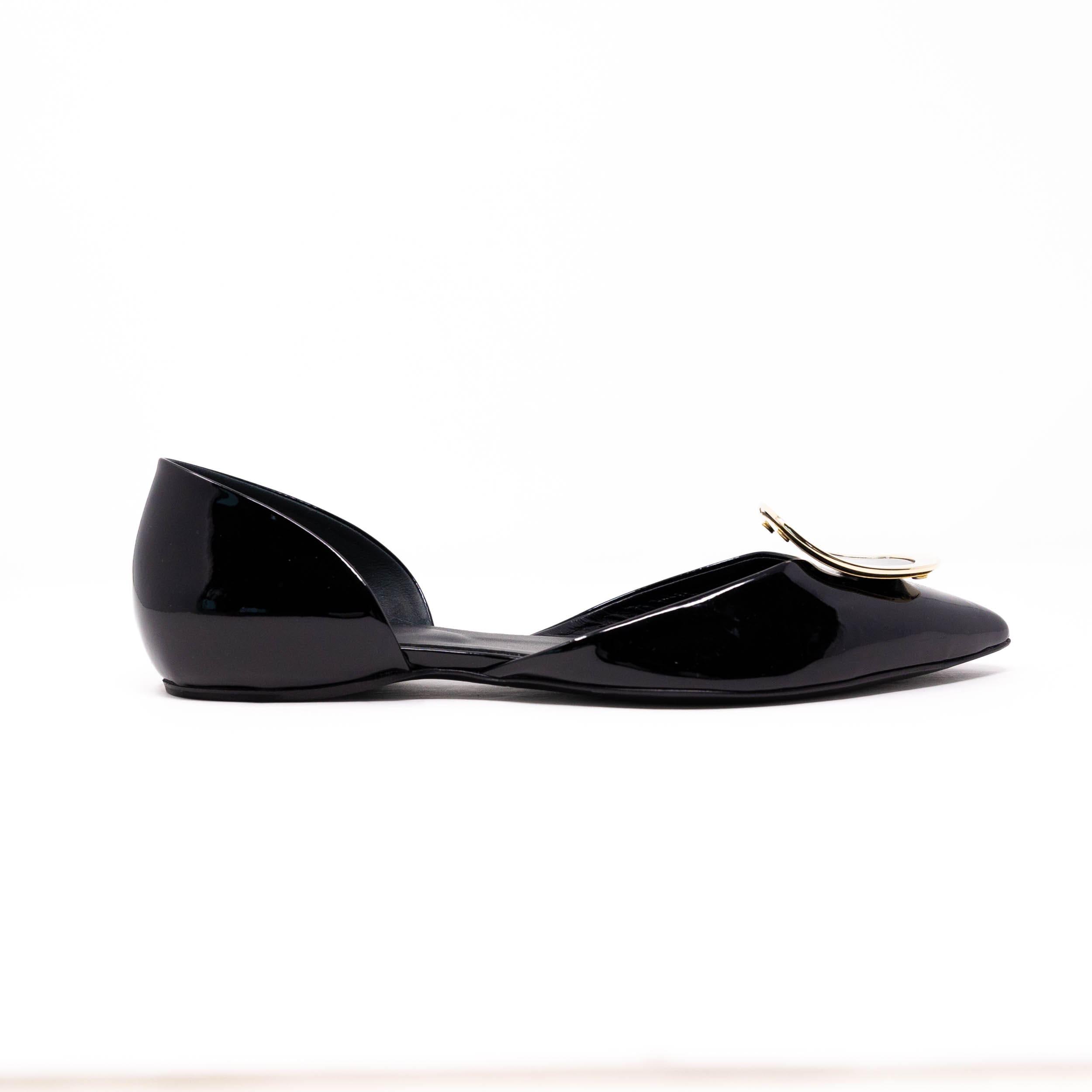 Roger Vivier Black Patent Chips Flats 37.5