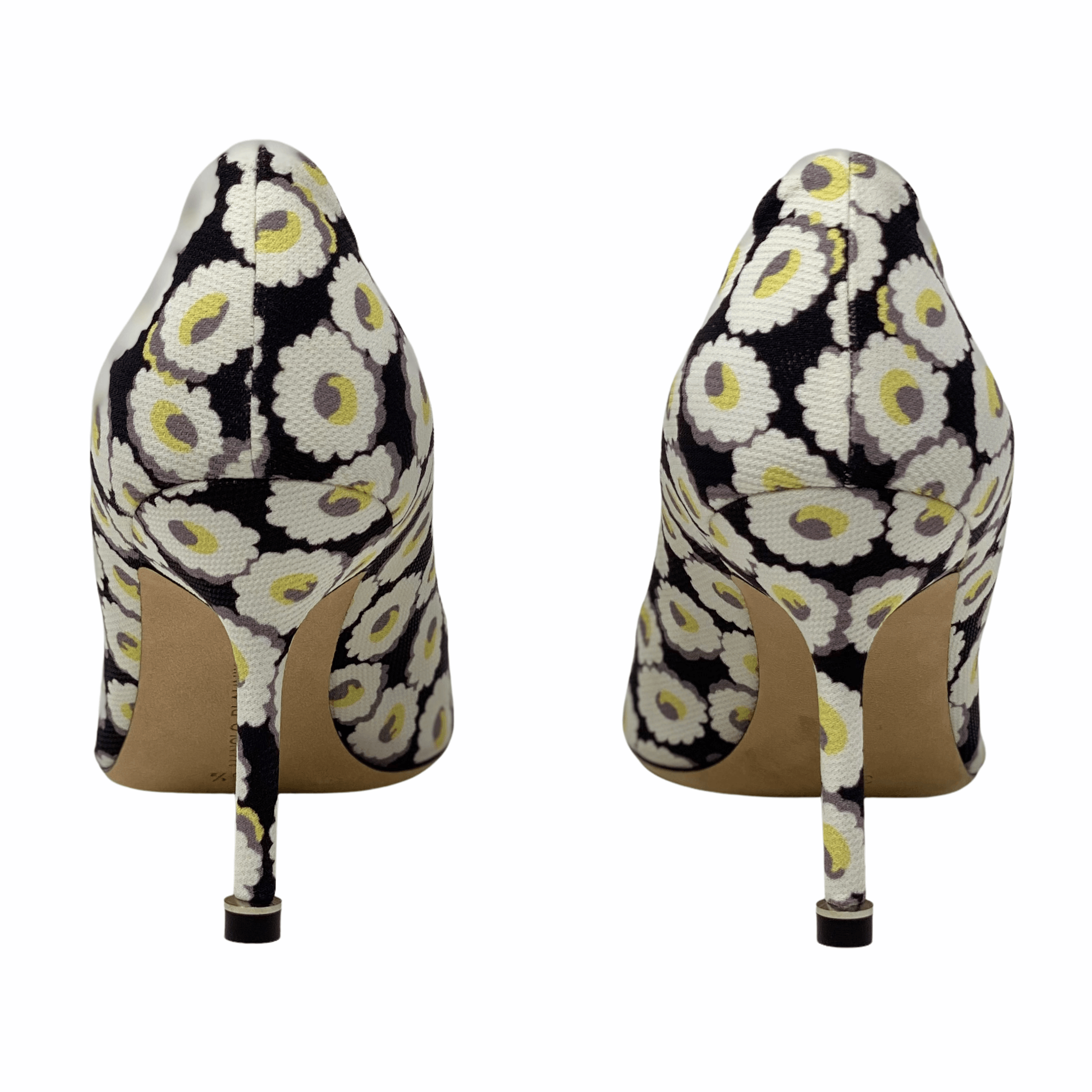 Manolo Blahnik Daisy Hangisi Pumps 36.5