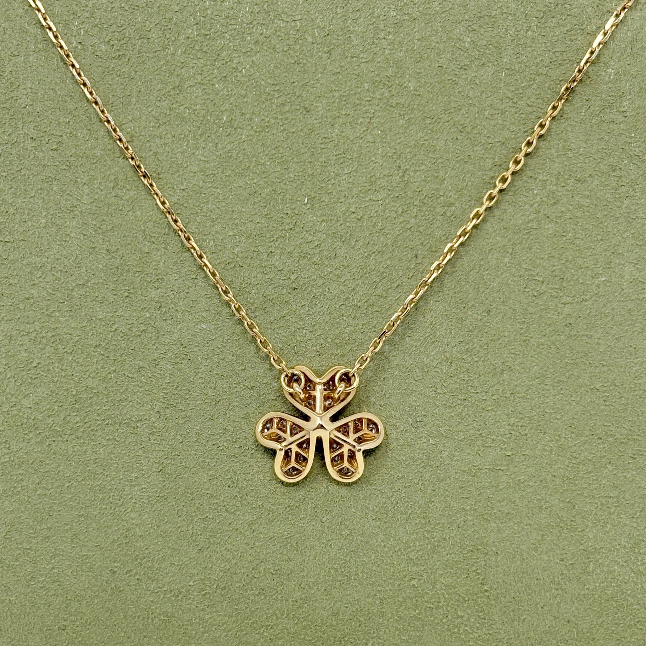 Van Cleef & Arpels Diamond Mini Frivole Pendant