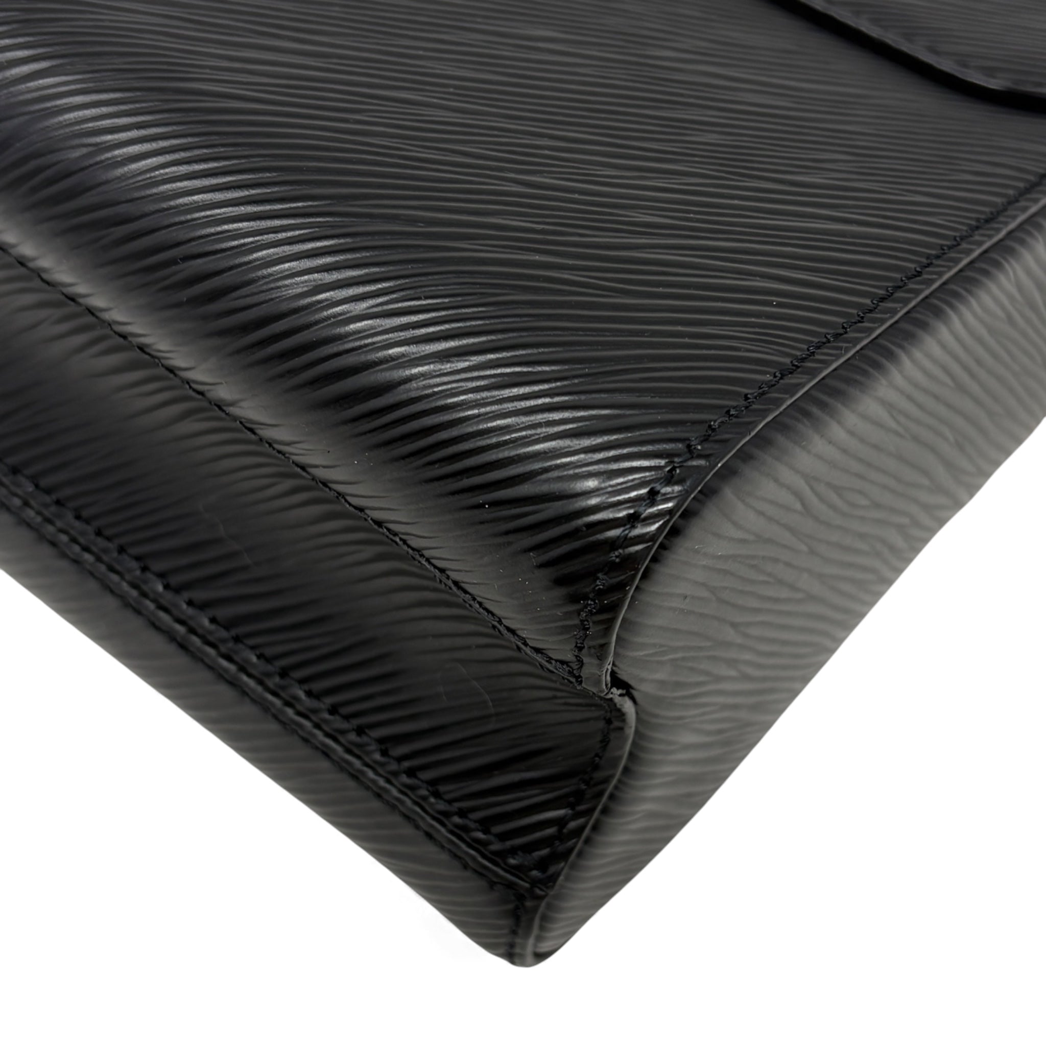 Louis Vuitton Black Epi Twist MM