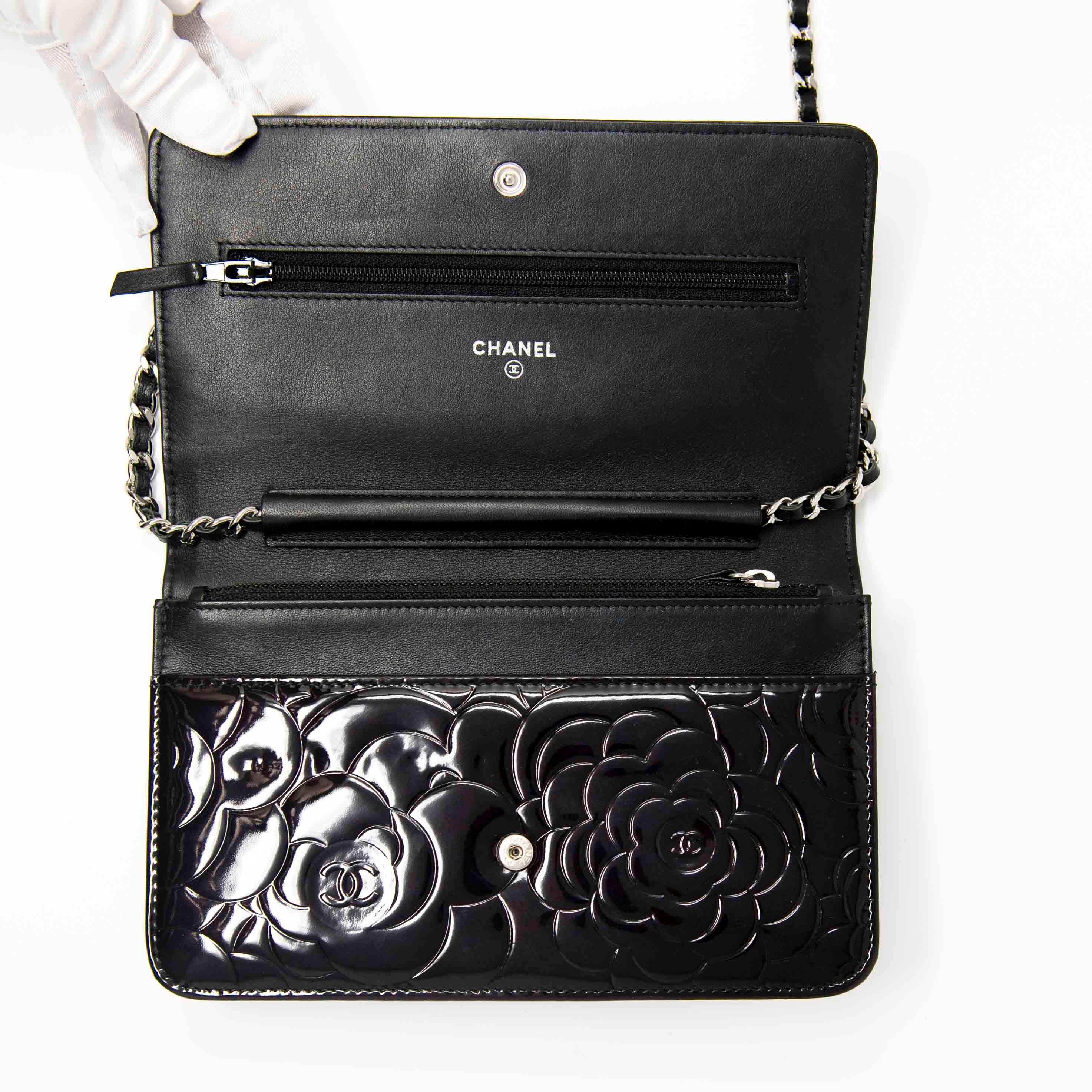 Chanel Black Camellia Wallet On Chain